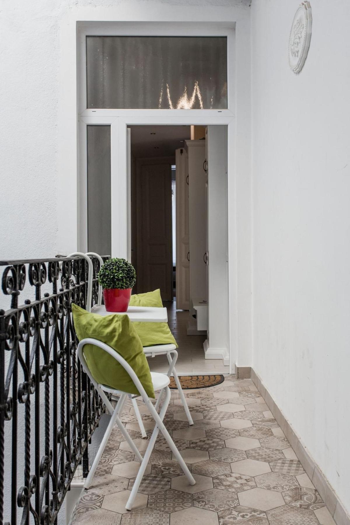 Buda Castle -shiny 3 Bedrooms Appartamento *