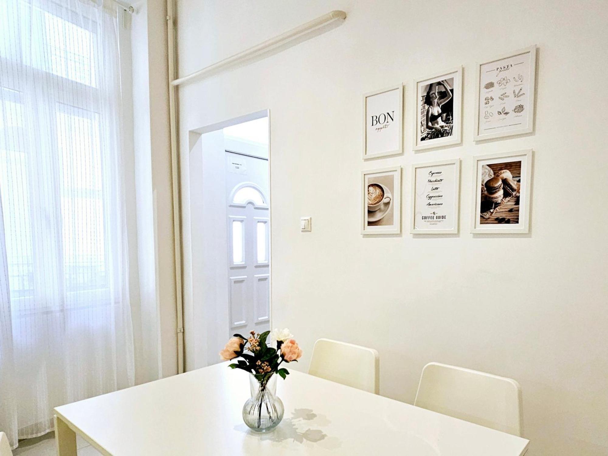 Petibo - Kazinczy 10., A/c, Location Downtown Apartmán