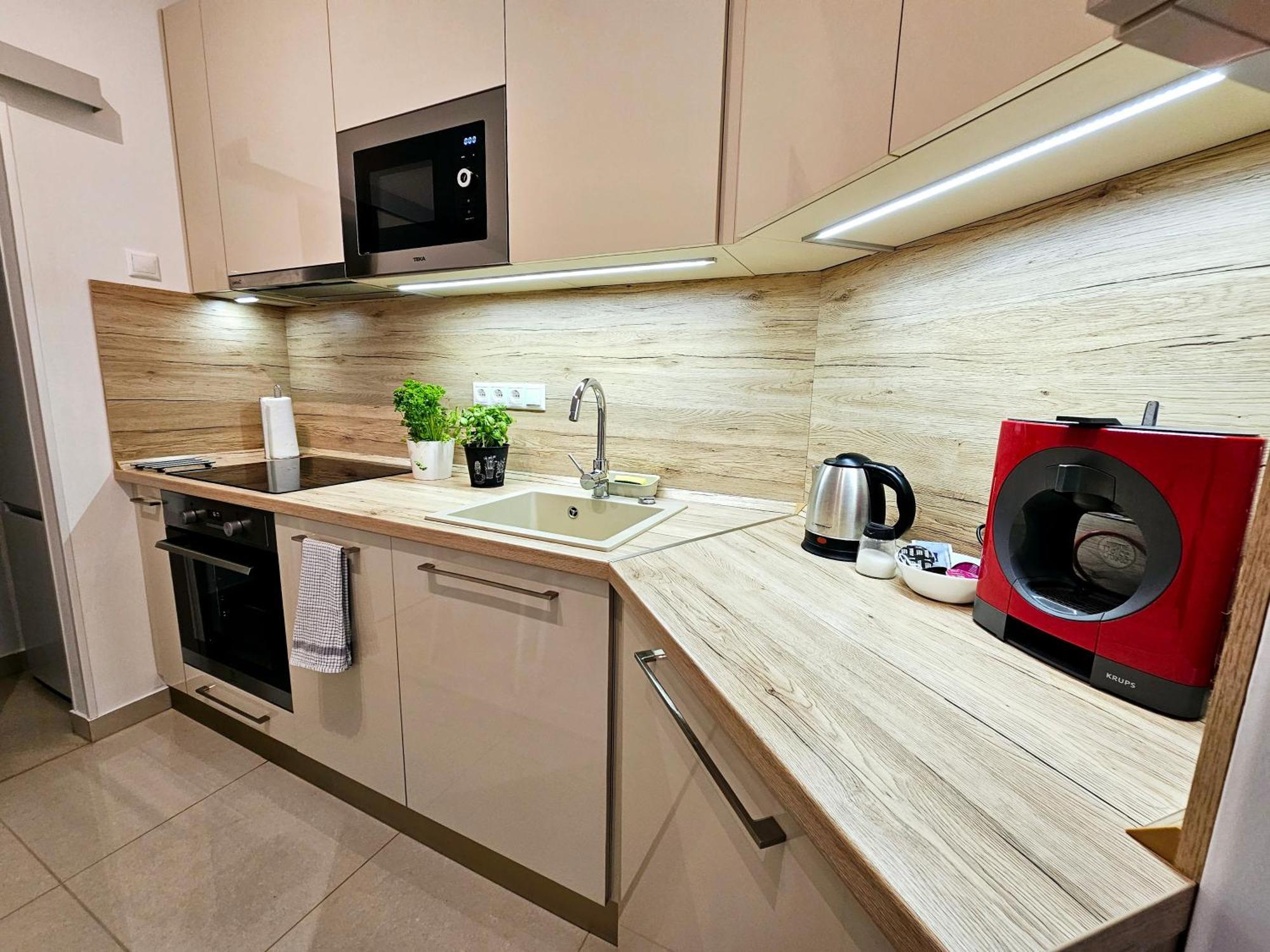 Apartmán Petibo - Kazinczy 10., A/c, Location Downtown *