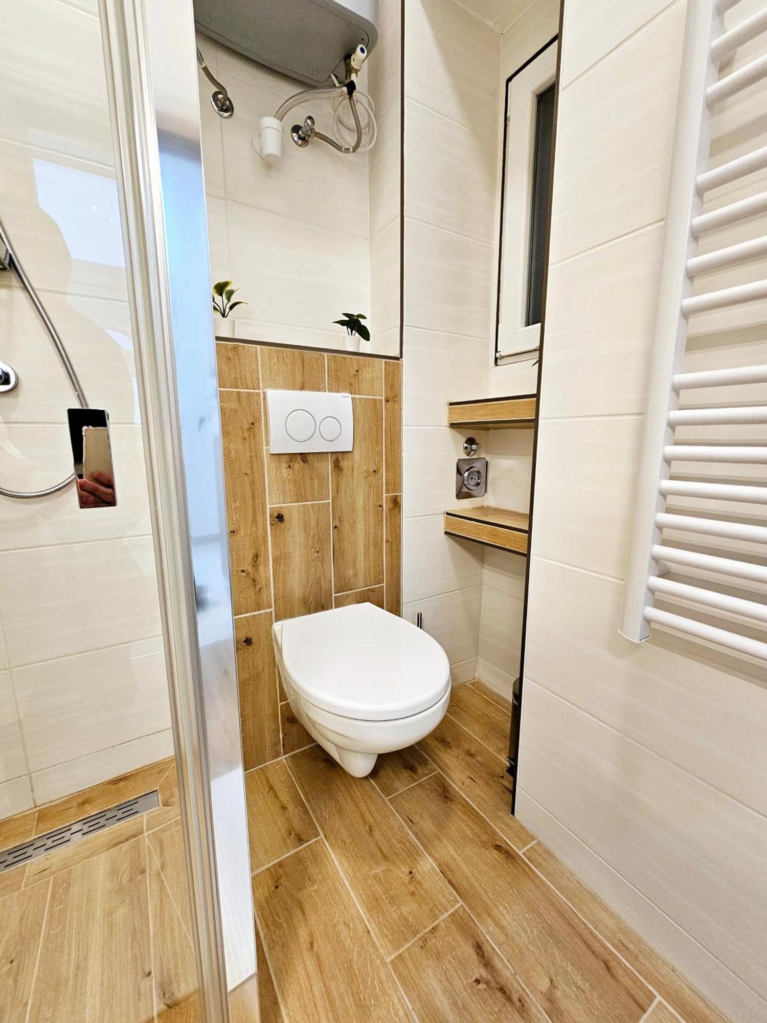 Petibo - Kazinczy 10., A/c, Location Downtown Budapešť