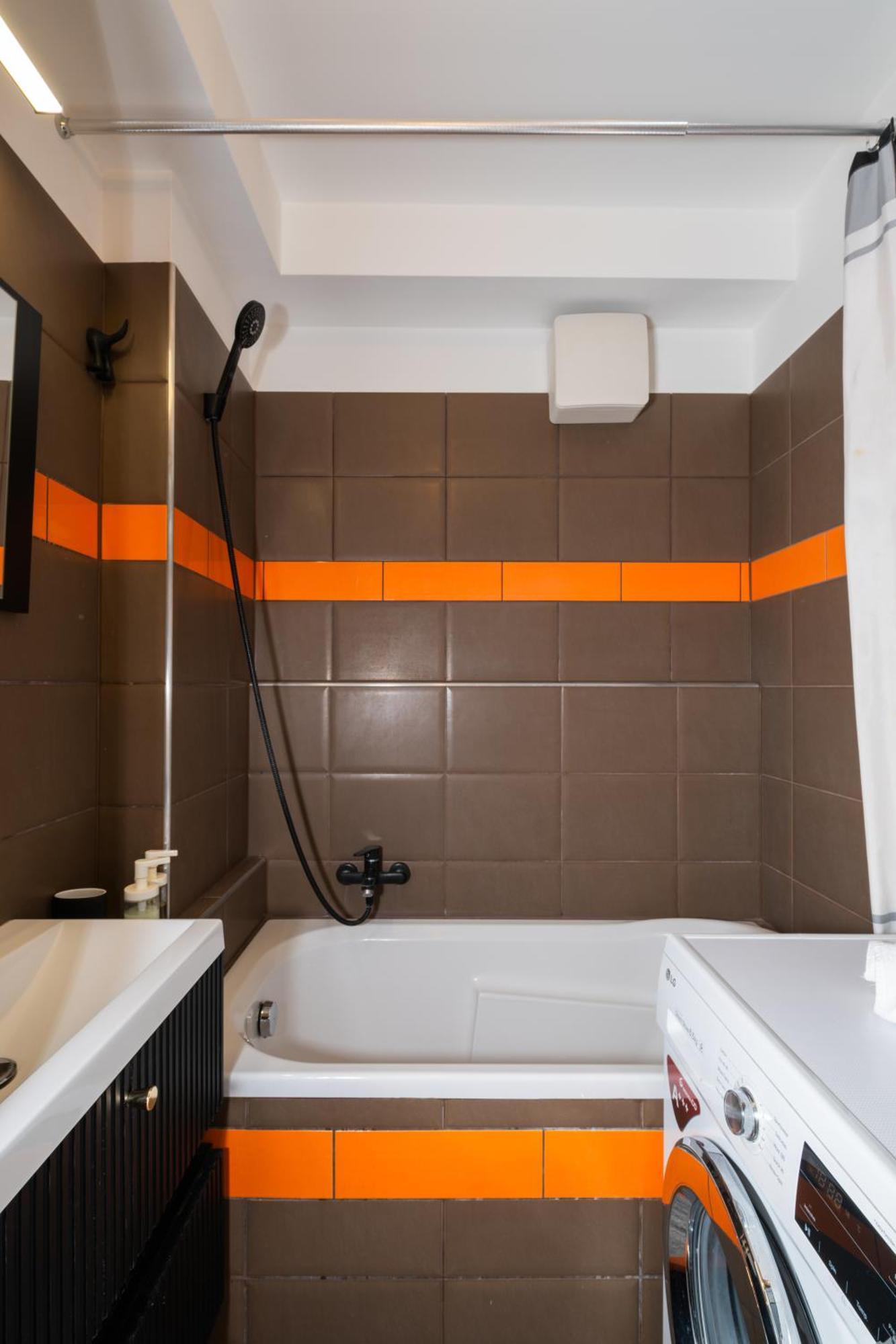 Apartamento Private Rooftop Terrace - Sunny Retreat Budapest