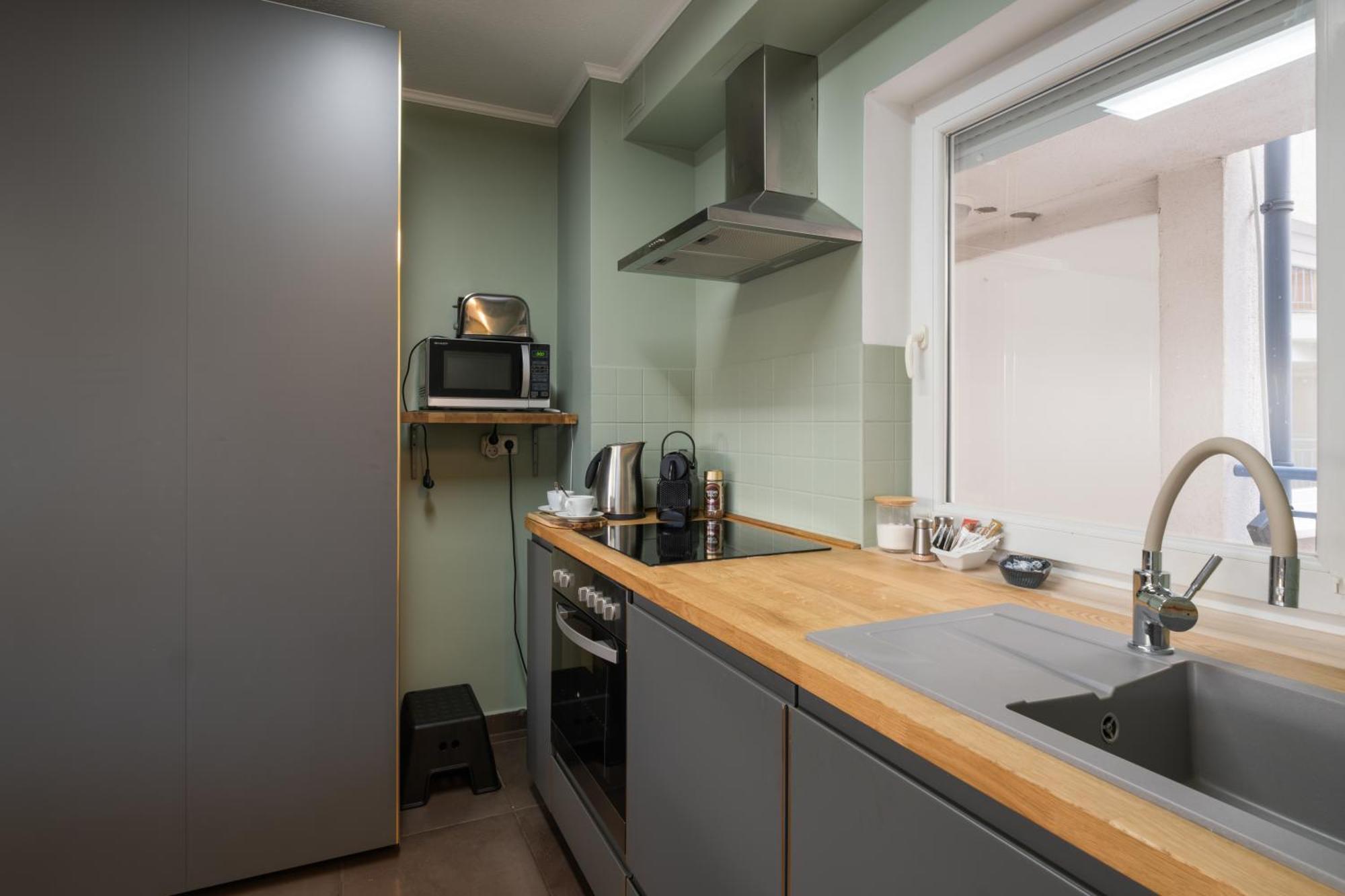 Private Rooftop Terrace - Sunny Retreat Apartamento Budapest