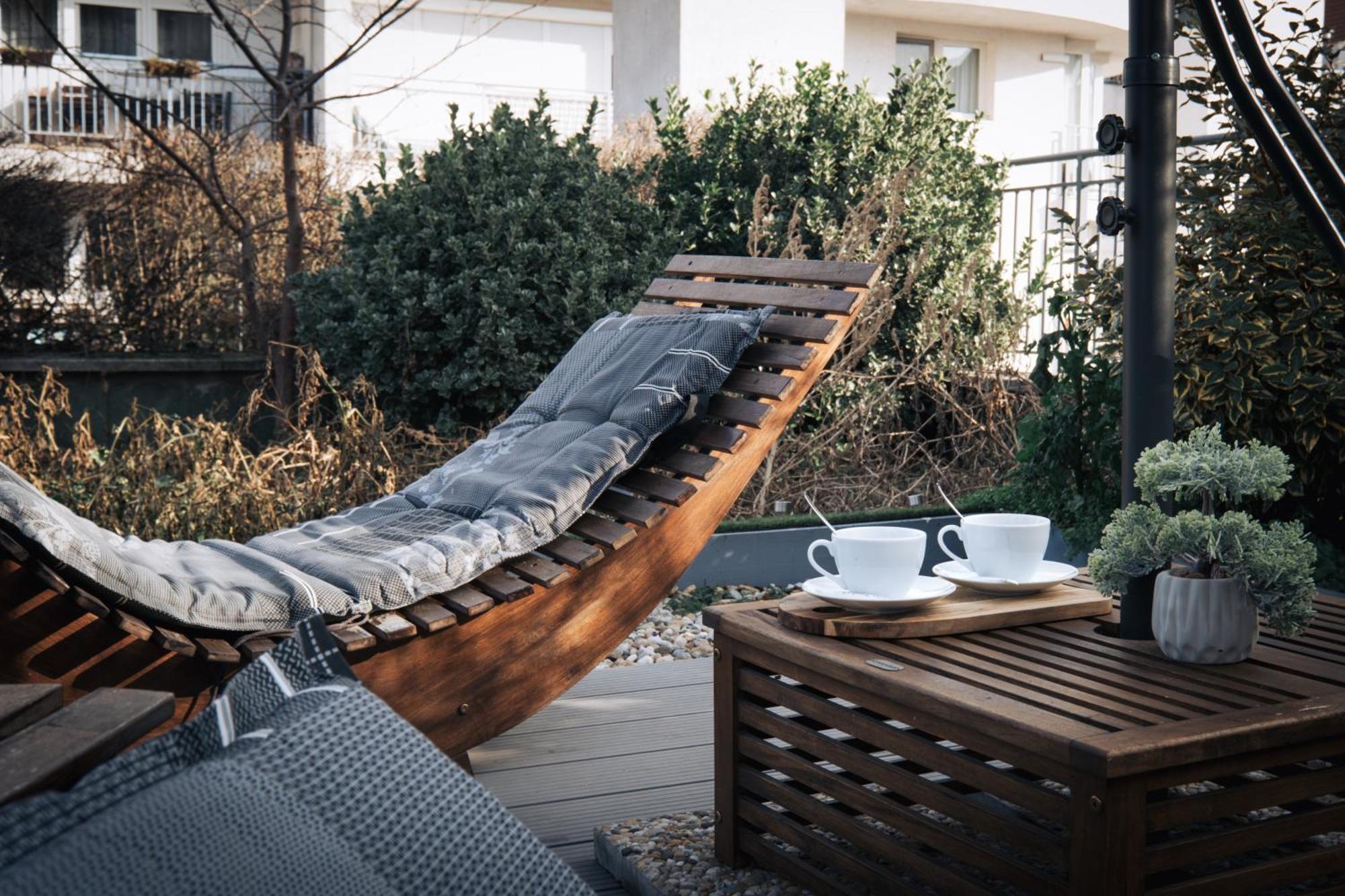 Private Rooftop Terrace - Sunny Retreat * Budapest