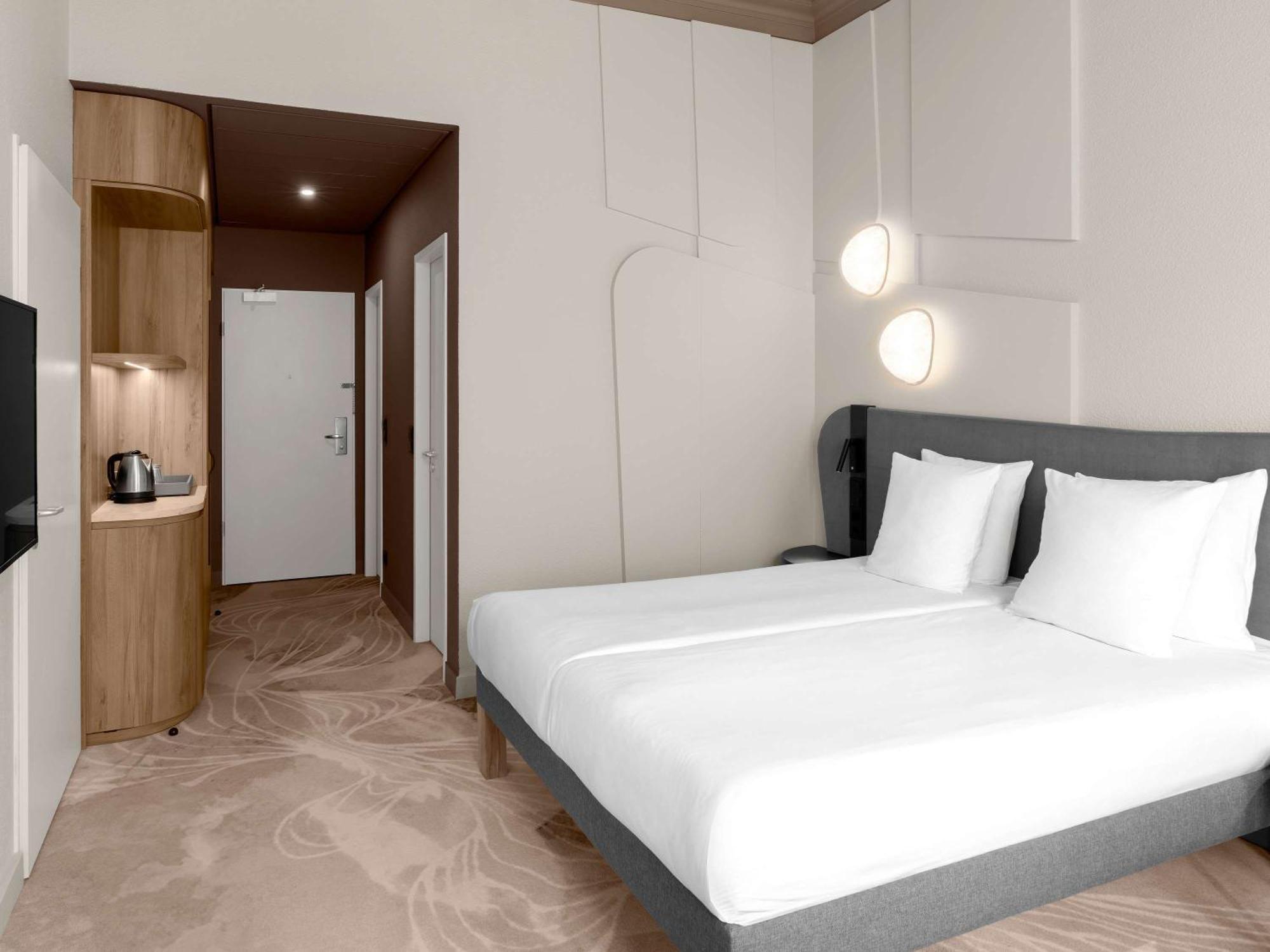Novotel Centrum Hotel 4*