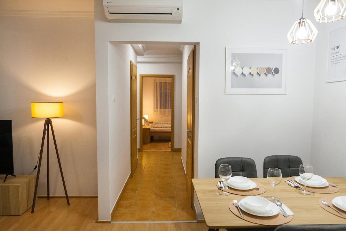Bao An Center - Free Parking Appartamento Budapest