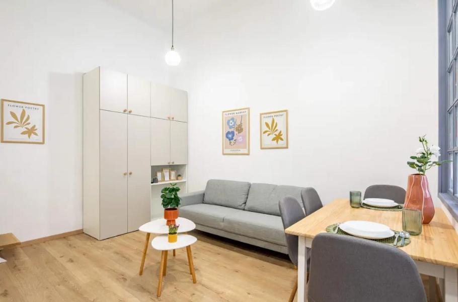 Cityscape Budget Jozsef Boulevard Apartmán *