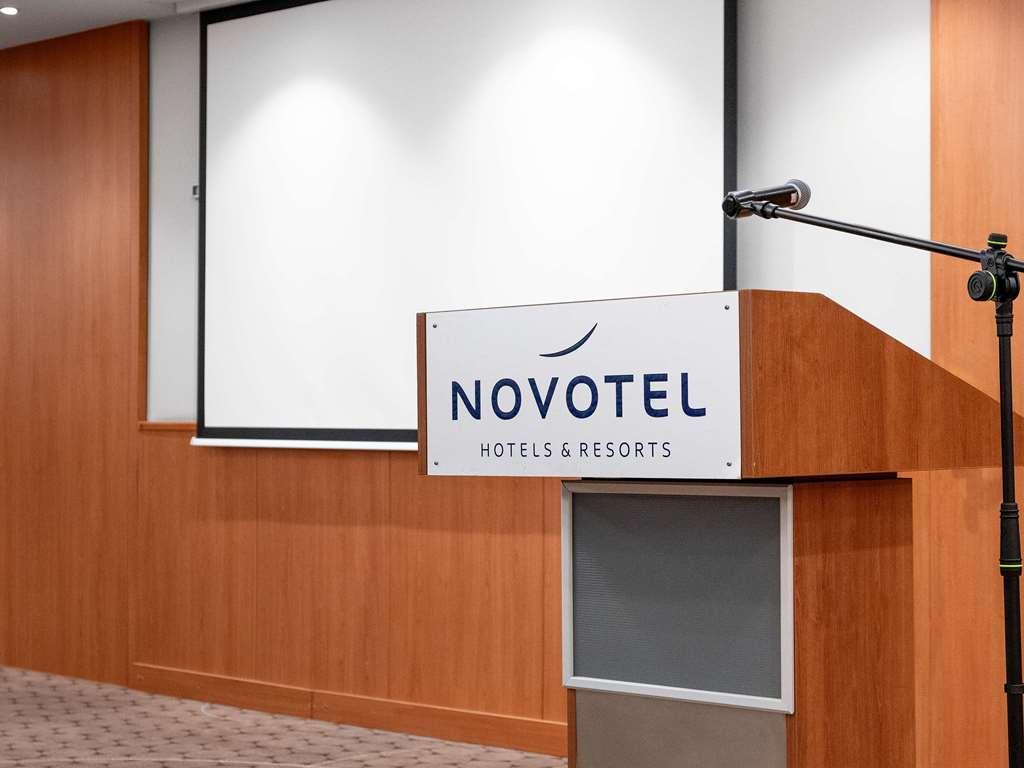 Novotel Centrum Hotel 4*