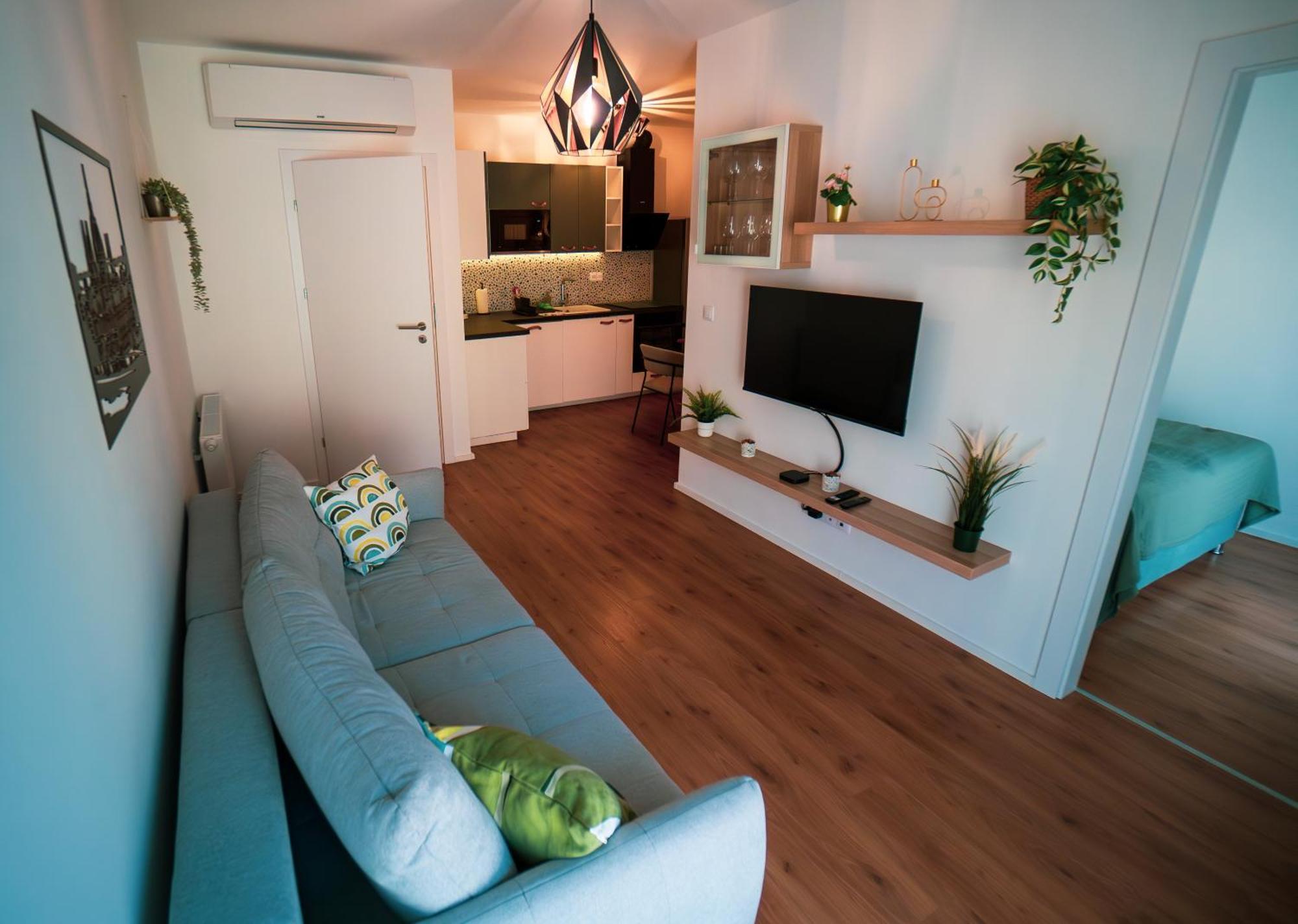 Lägenhet Oli Fiumei Budapest