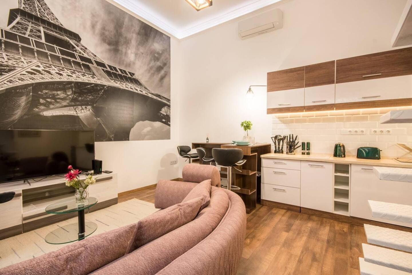 Brody Holiday-calm And Comfort With Two Double Bed * Boedapest