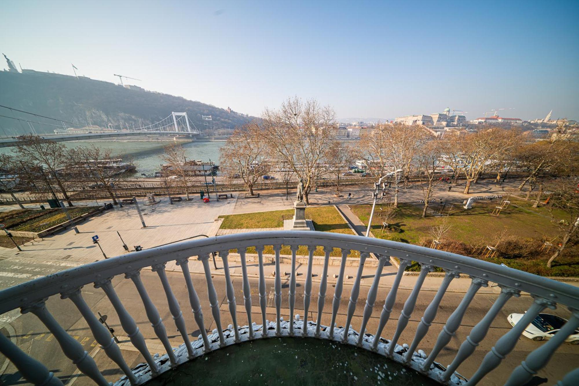 Riverfront Lux Appartamento Budapest