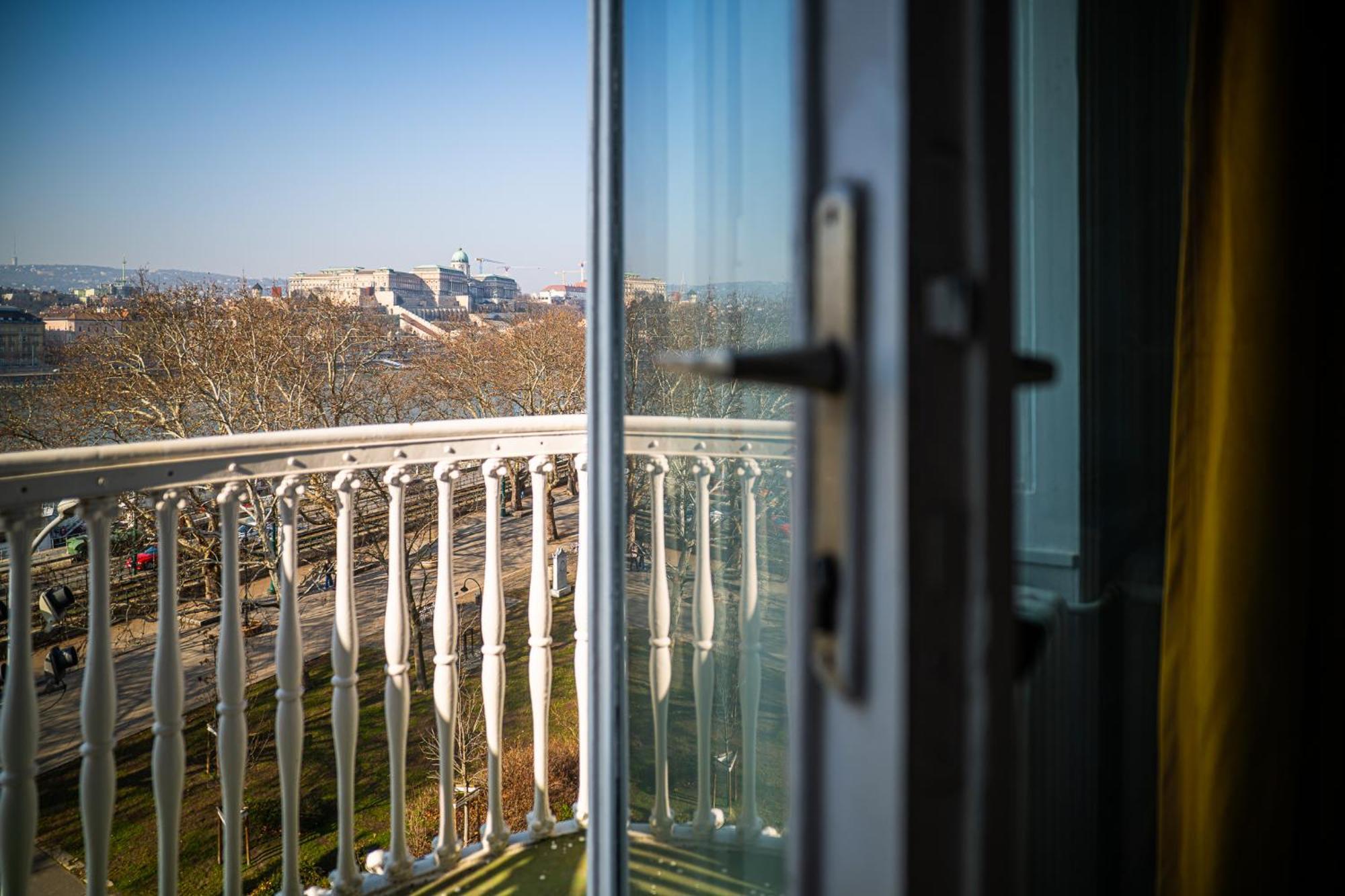 Riverfront Lux Appartamento