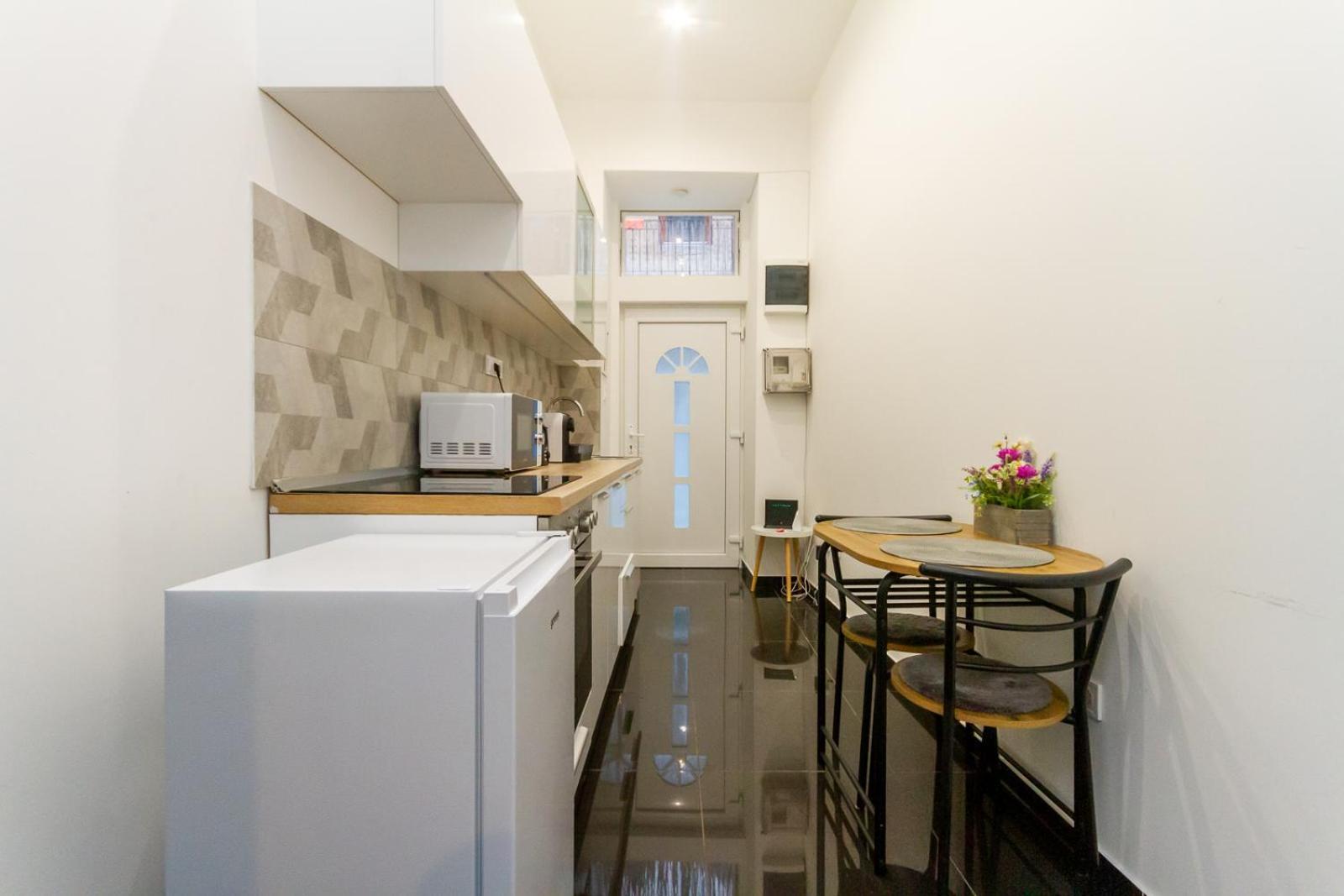 Apartmán Galerie Vibes In Josika Street By Nw *
