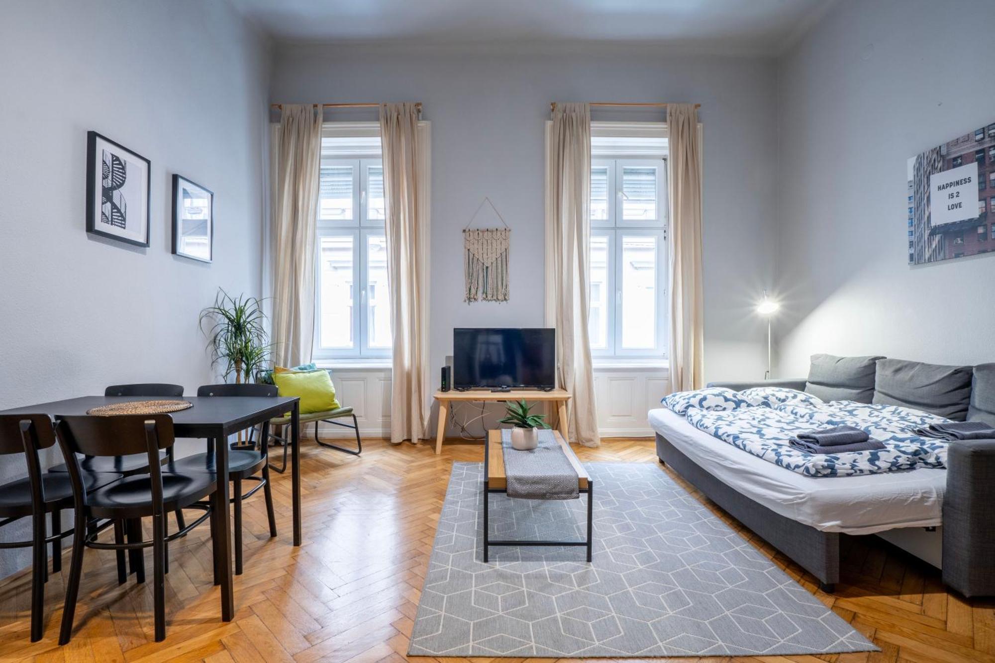 Apartament Bellevue Wesselenyi 56