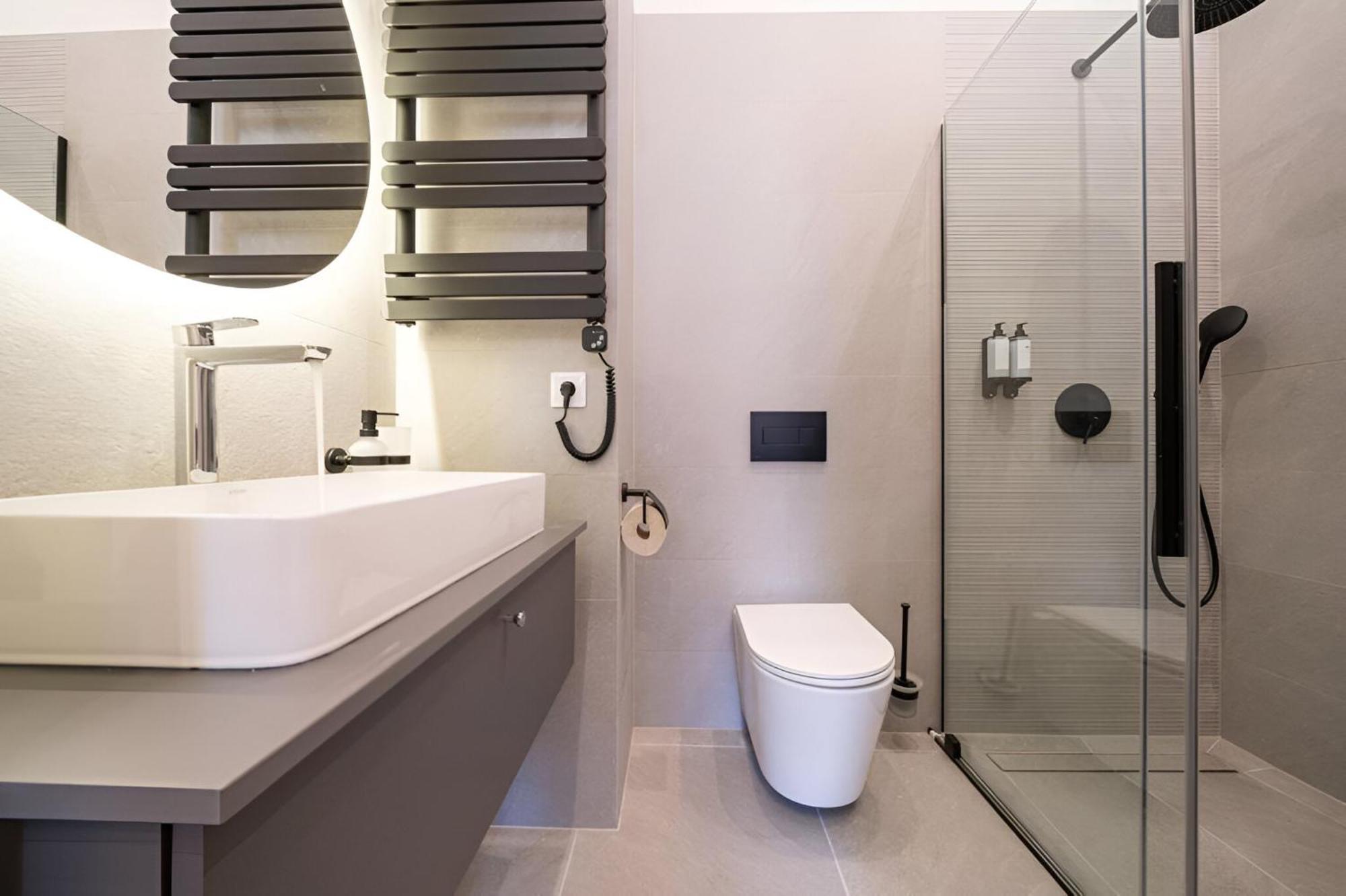 Karoly Boutique Suites, Location By Bqa Hotel