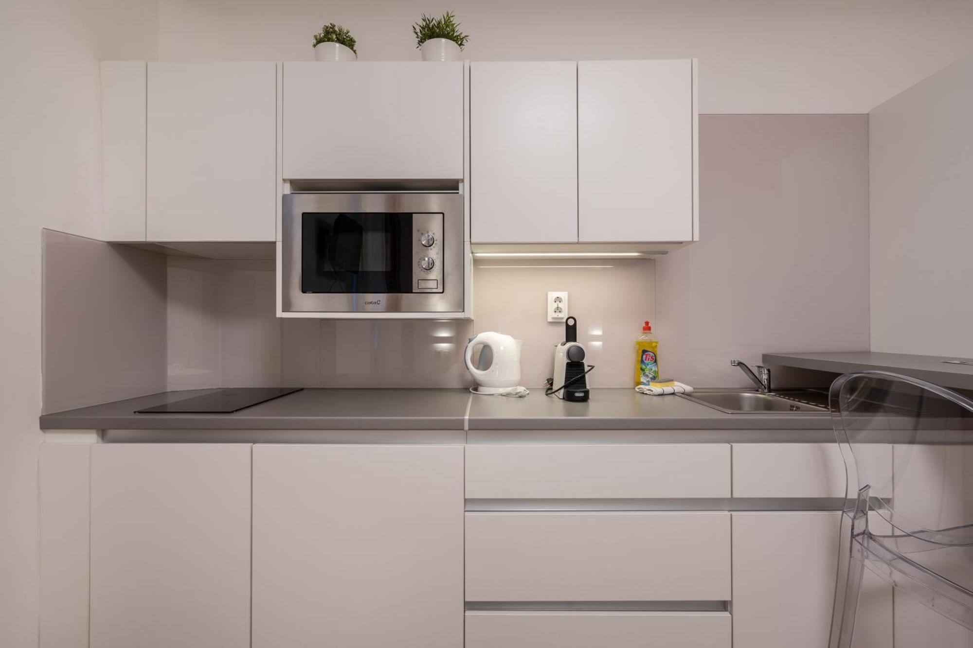 Tcb Regi Apartment