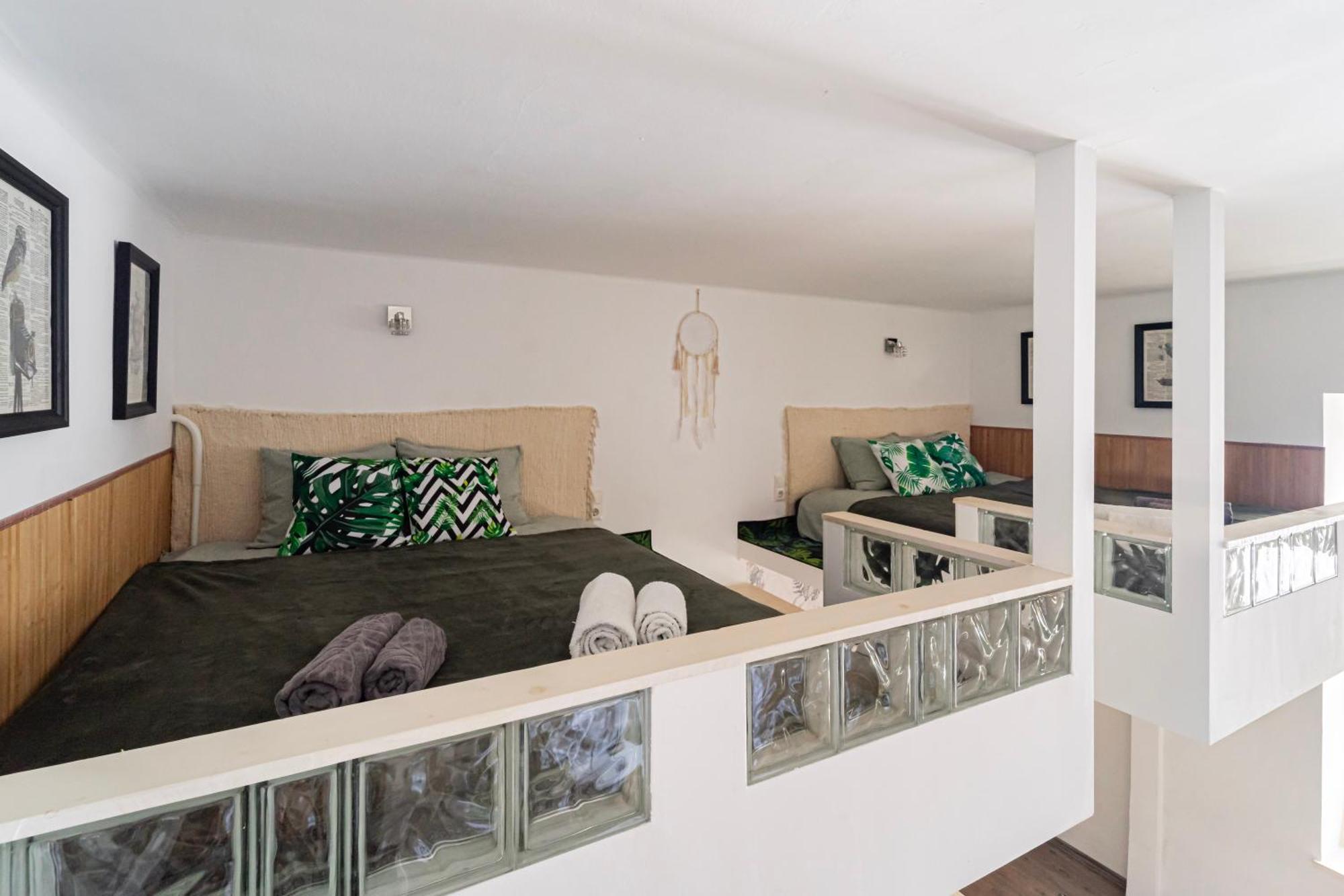 Lonyay Chill Zone Apartment *