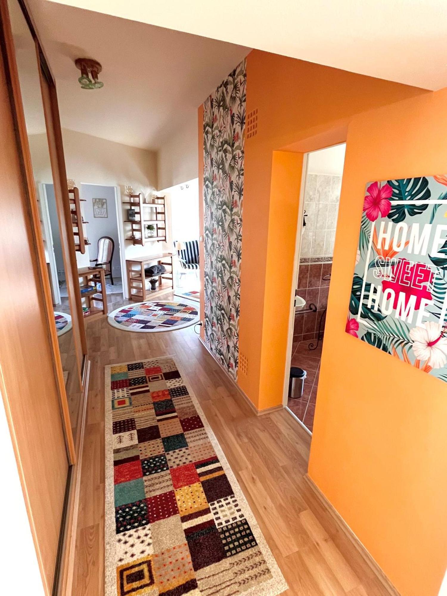 Kiraly Csaladi Apartman- Royal Family #freegarage Budapest