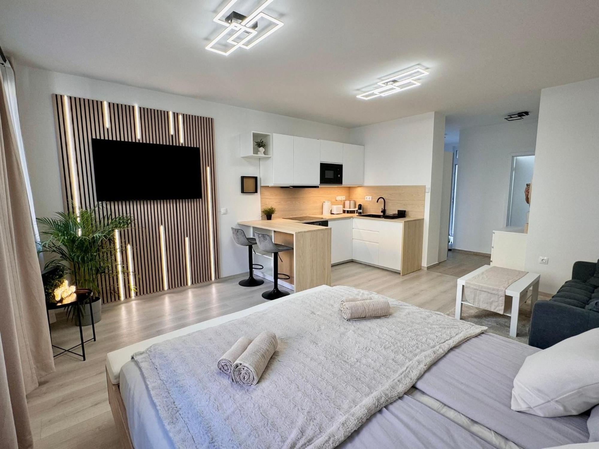 P194 Stylish Cosy Budapest