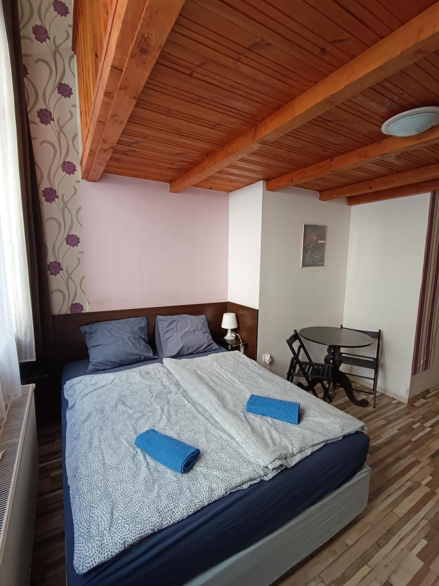 Liechtenstein Budapešť