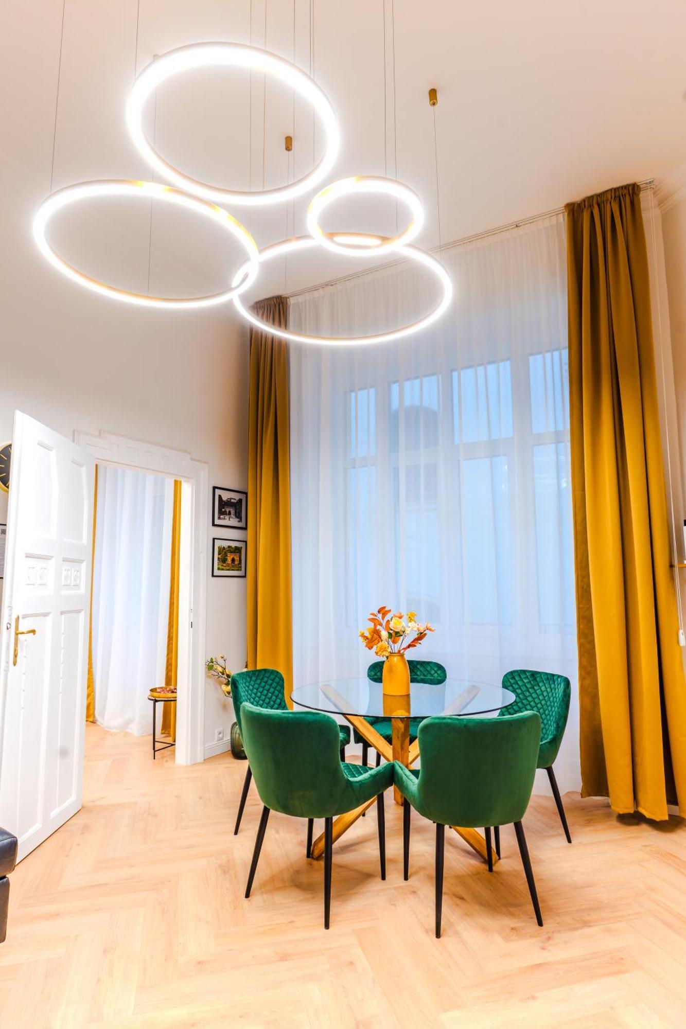 Appartamento 2 Bedrooms And Living Your Modern In *
