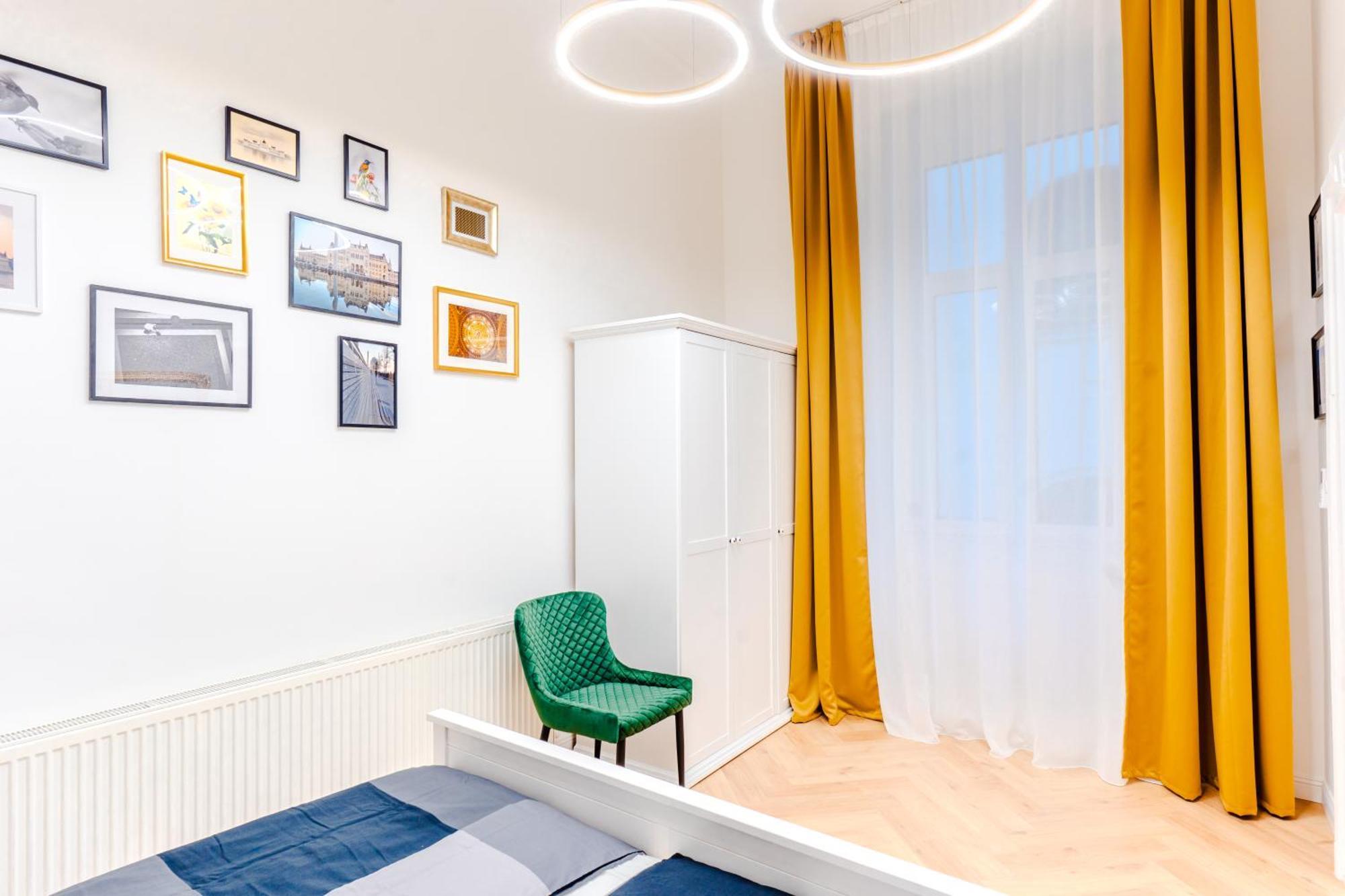 Appartamento 2 Bedrooms And Living Your Modern In Budapest
