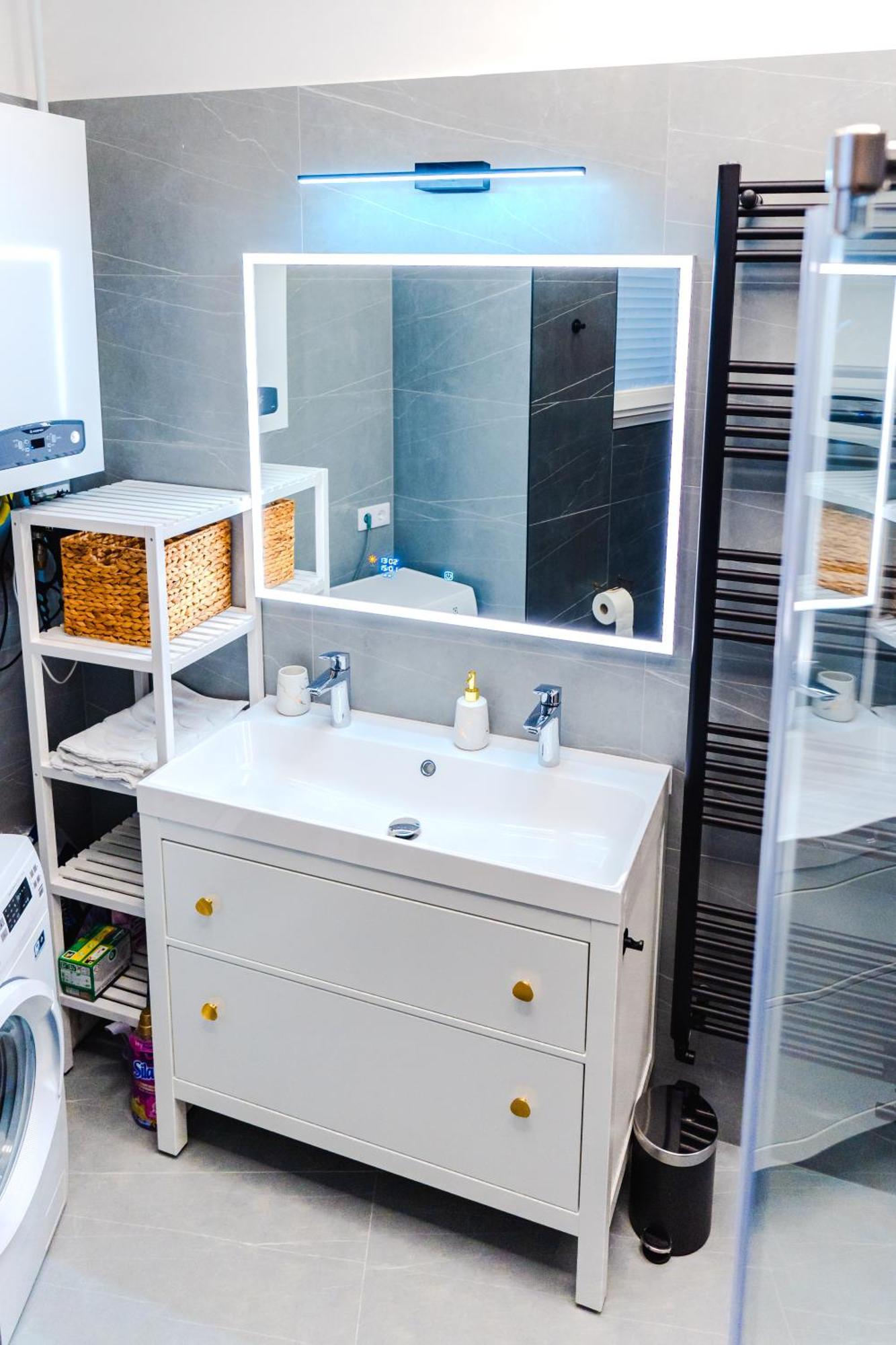 Appartamento 2 Bedrooms And Living Your Modern In