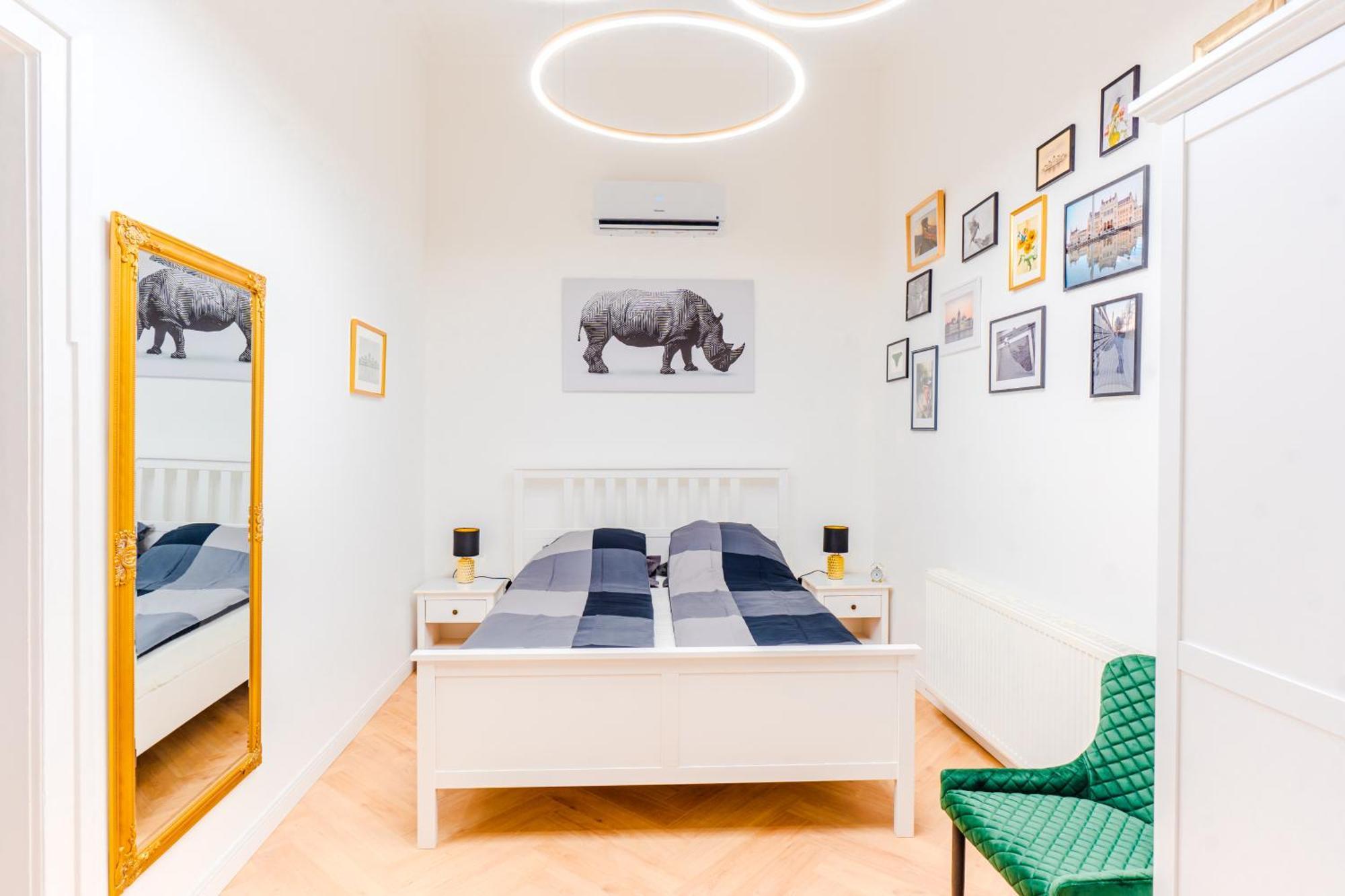 2 Bedrooms And Living Your Modern In *