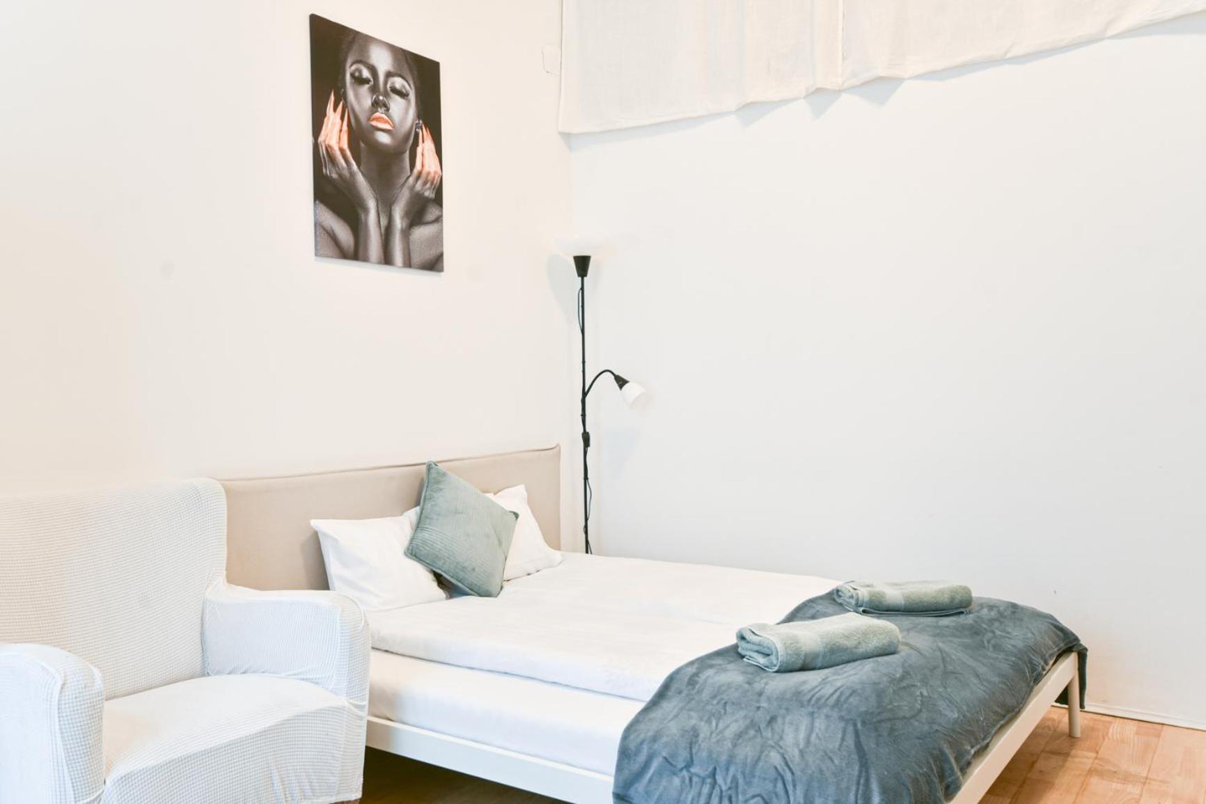 Serenity By Nw * Budapest