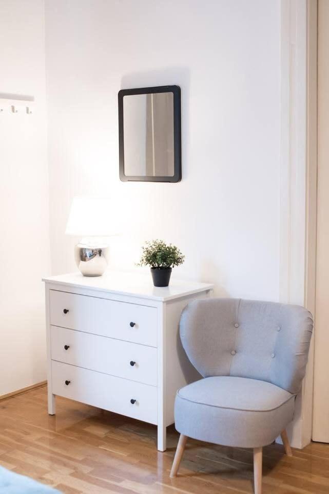 Appartamento Ultra Spacious In Vaci Street *