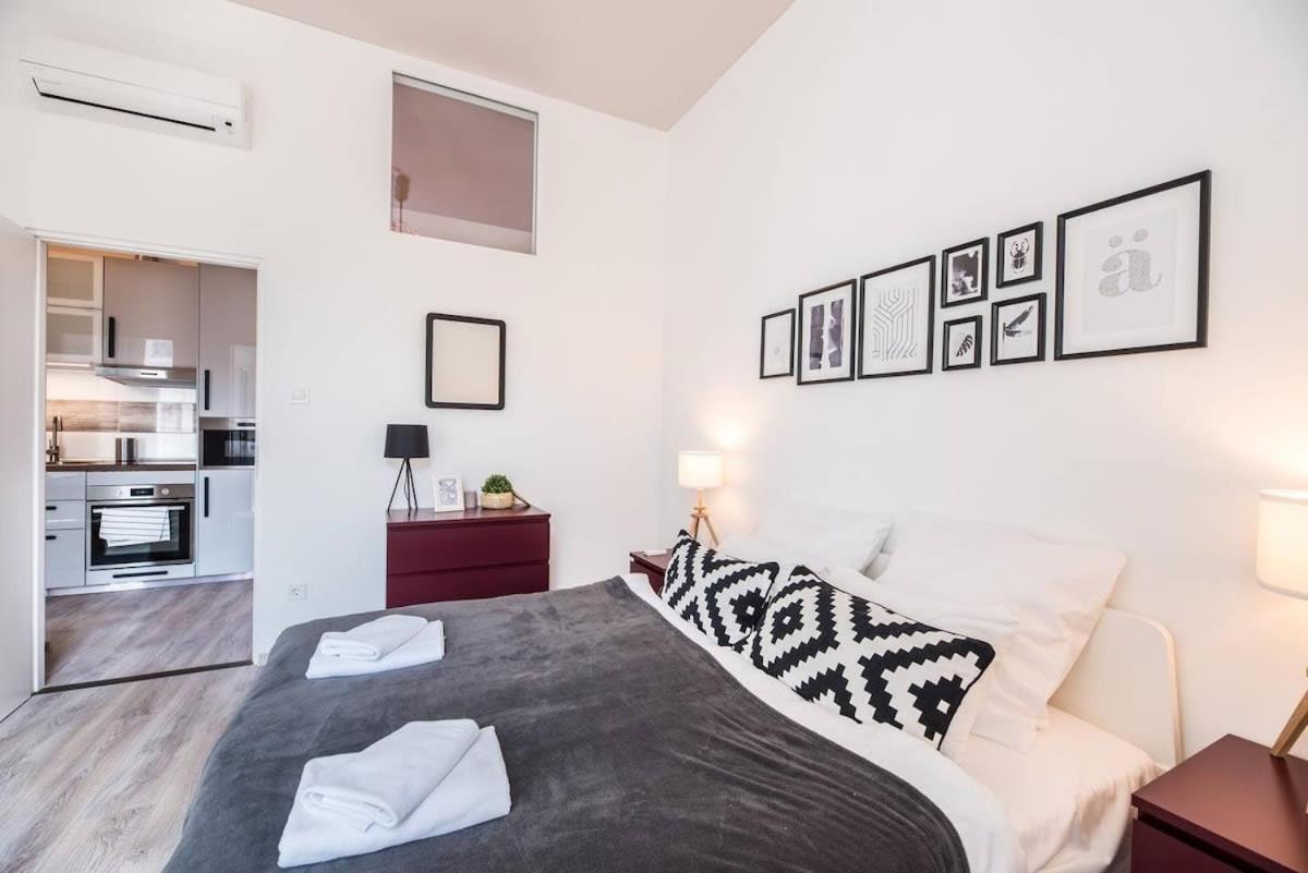 Extra Brand New Large With Air Con Casa vacanze Budapest