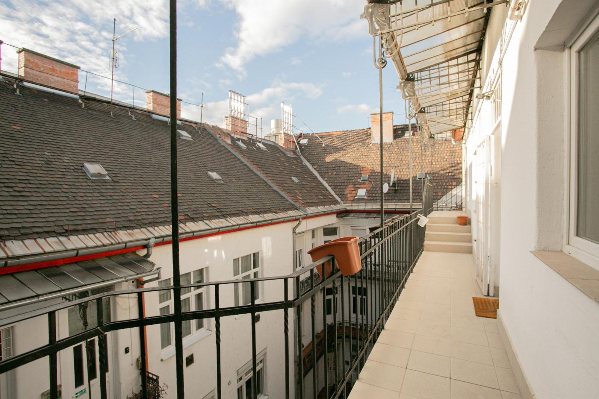 Apartament Cozy & Quiet In Downtown Budapeszt