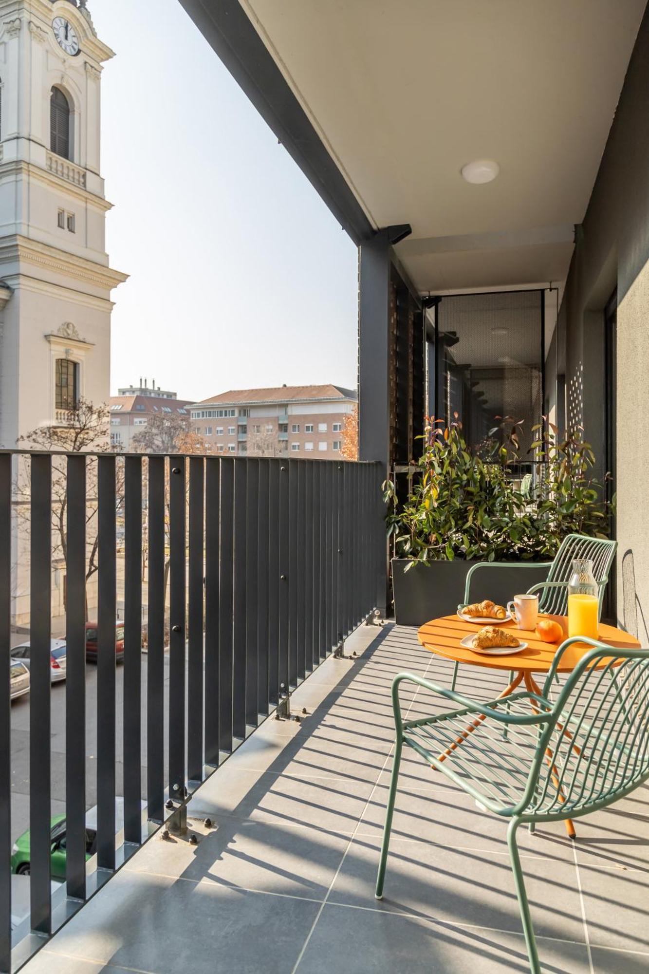 Aparthotel Marone 4*