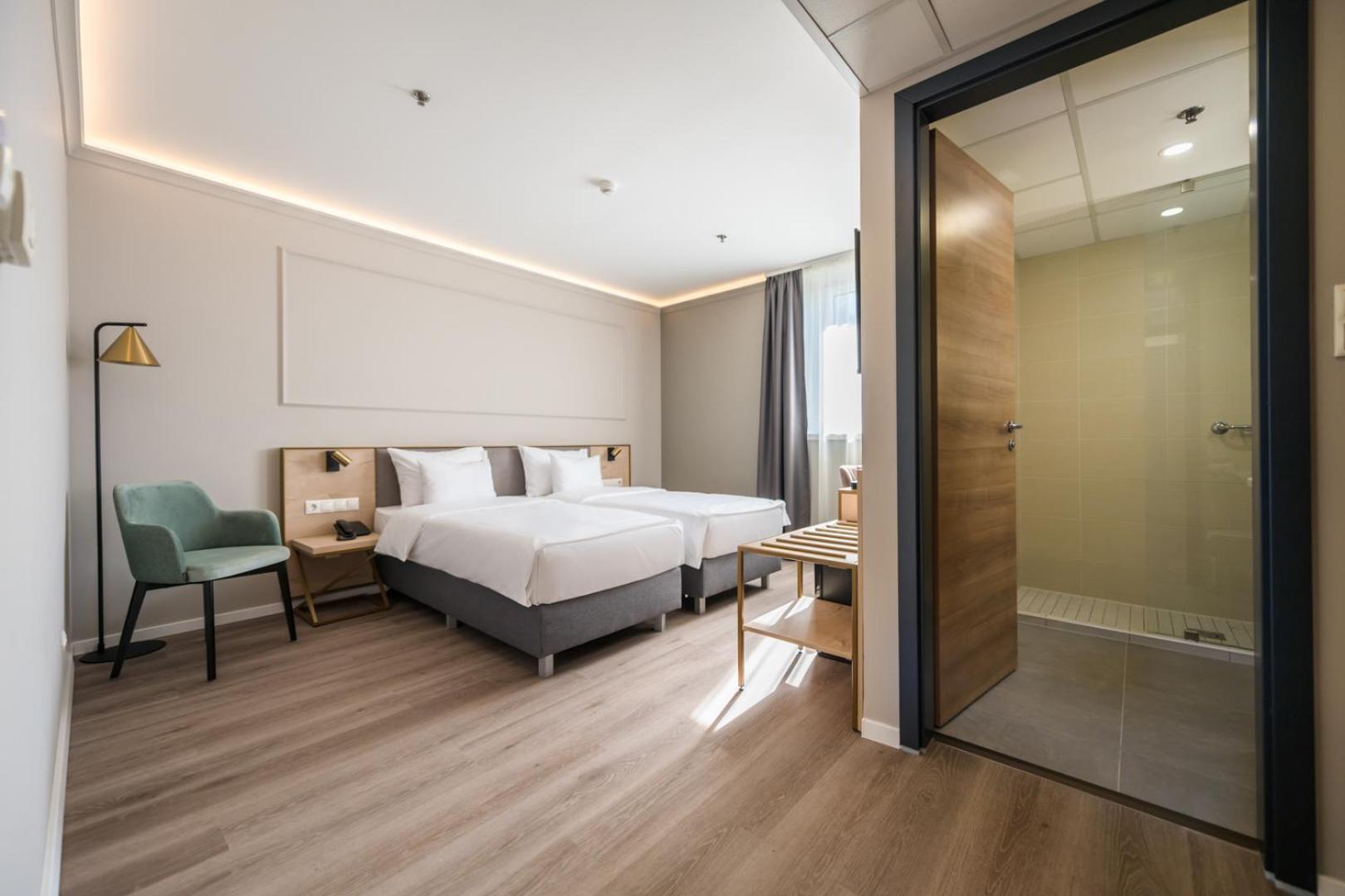 Expo Tower By Mellow Mood 4*