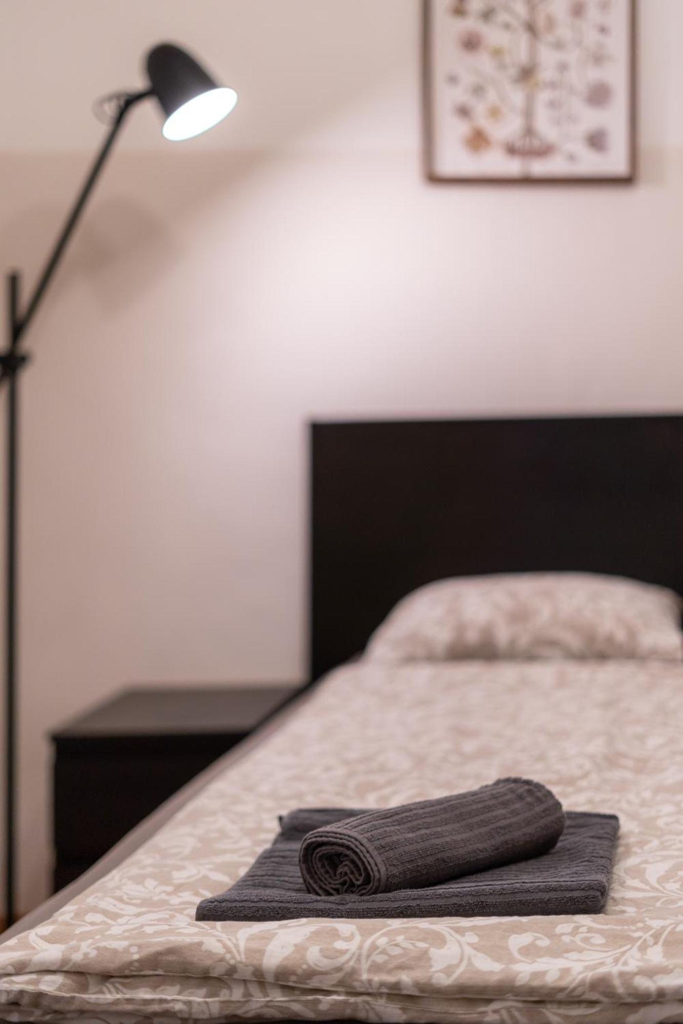 Apartamento Cozy In Akacfa Street Budapest