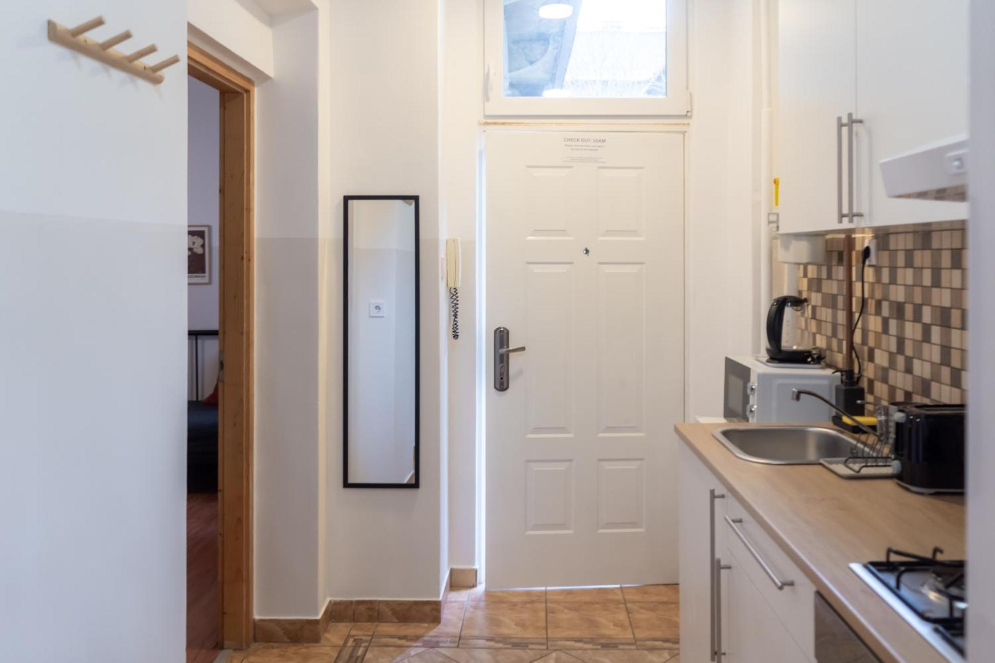 Apartamento Cozy In Akacfa Street