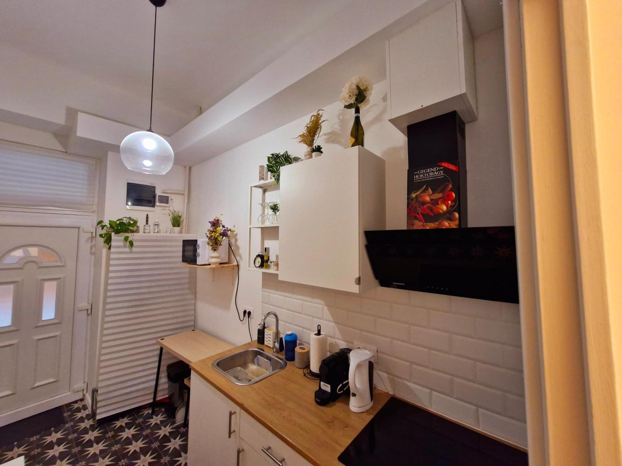West Station Gallery - Free Parking, Cozy Home, Perfect For Families * Budapest