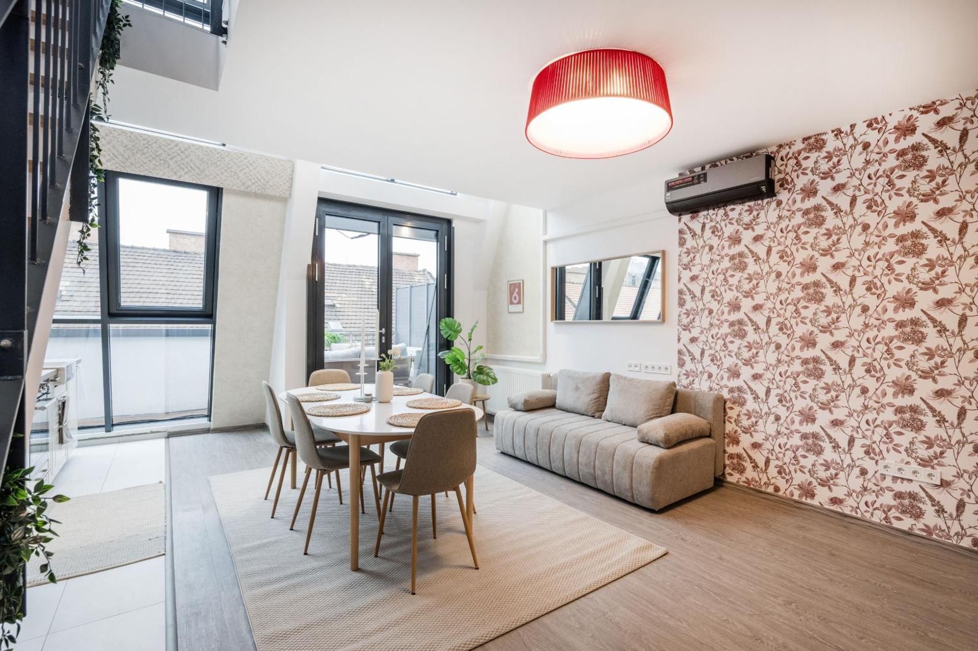 Appartamento Summit - Penthouse With Parking For Two Budapest