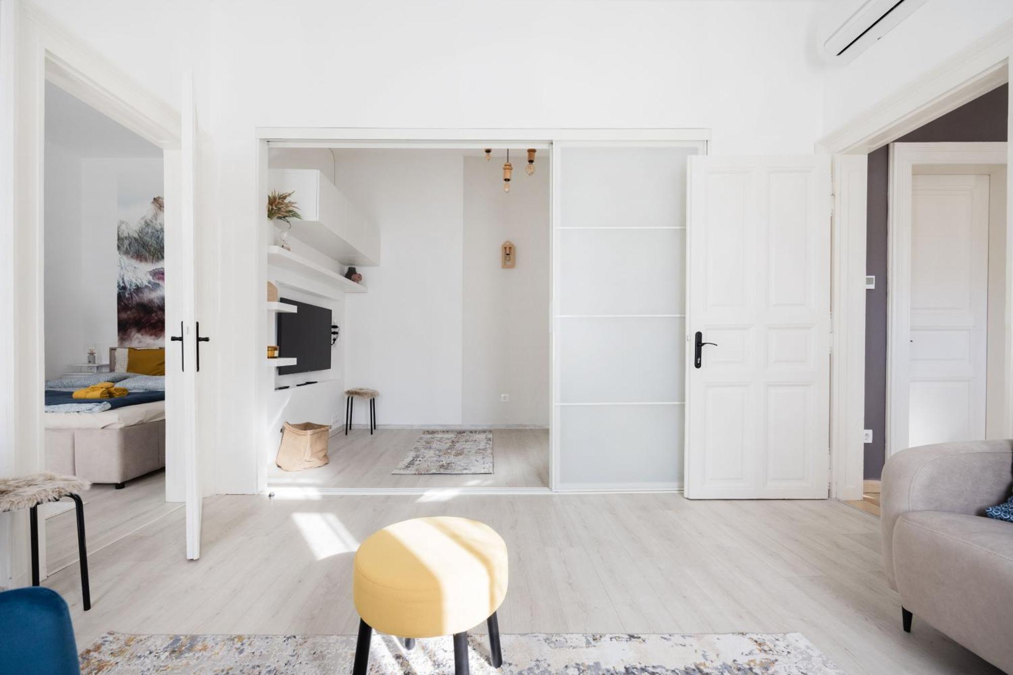 Bright And Cozy Urban Getaway Appartamento