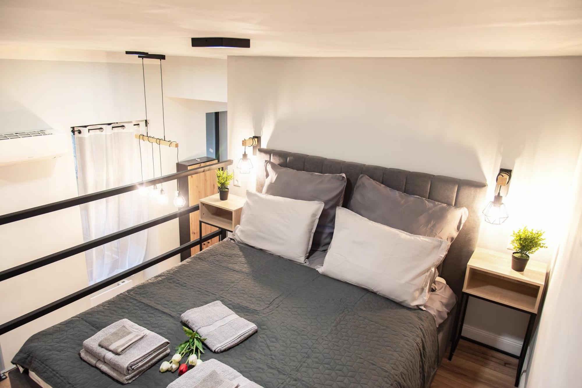 Appartamento Royal Vintage Loft With 2 Bathrooms *