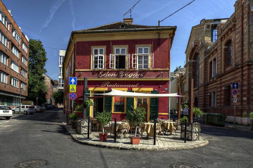 Buda Downtown Apartment *