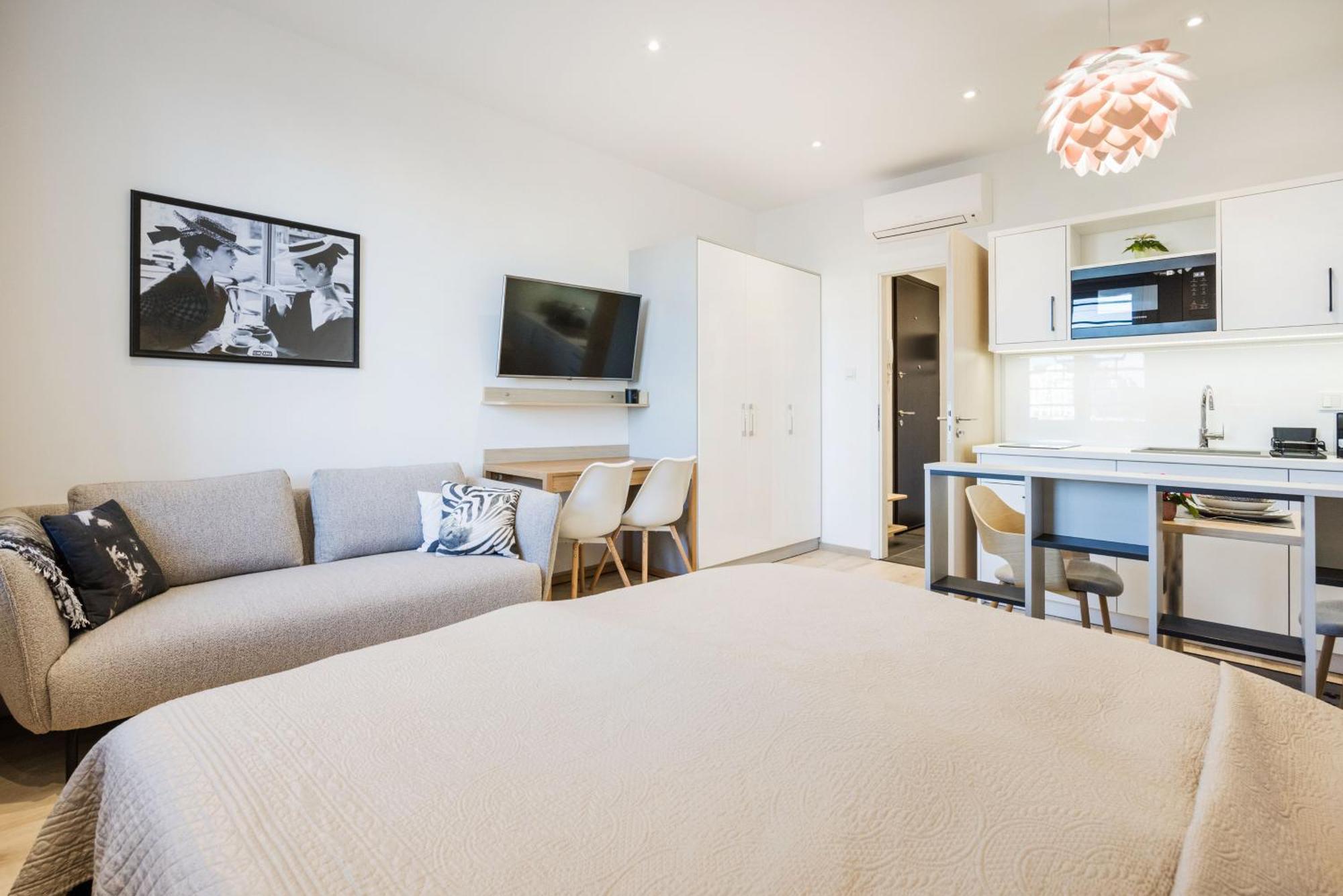 Klarahome Danube With Parliament View Appartement *