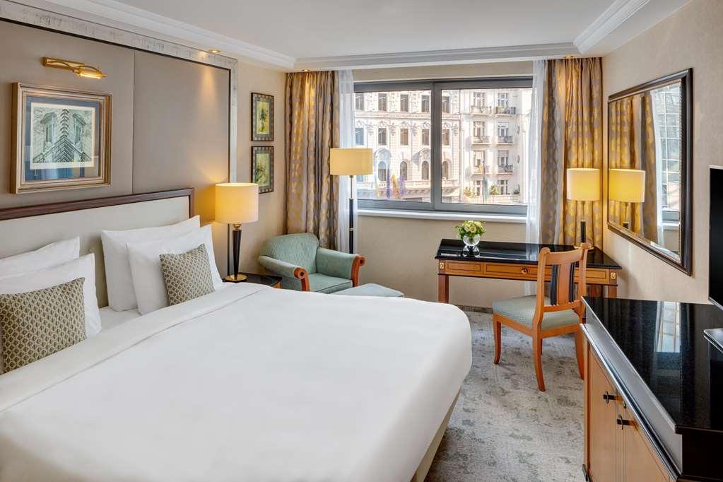 Kempinski Corvinus 5* Budapest