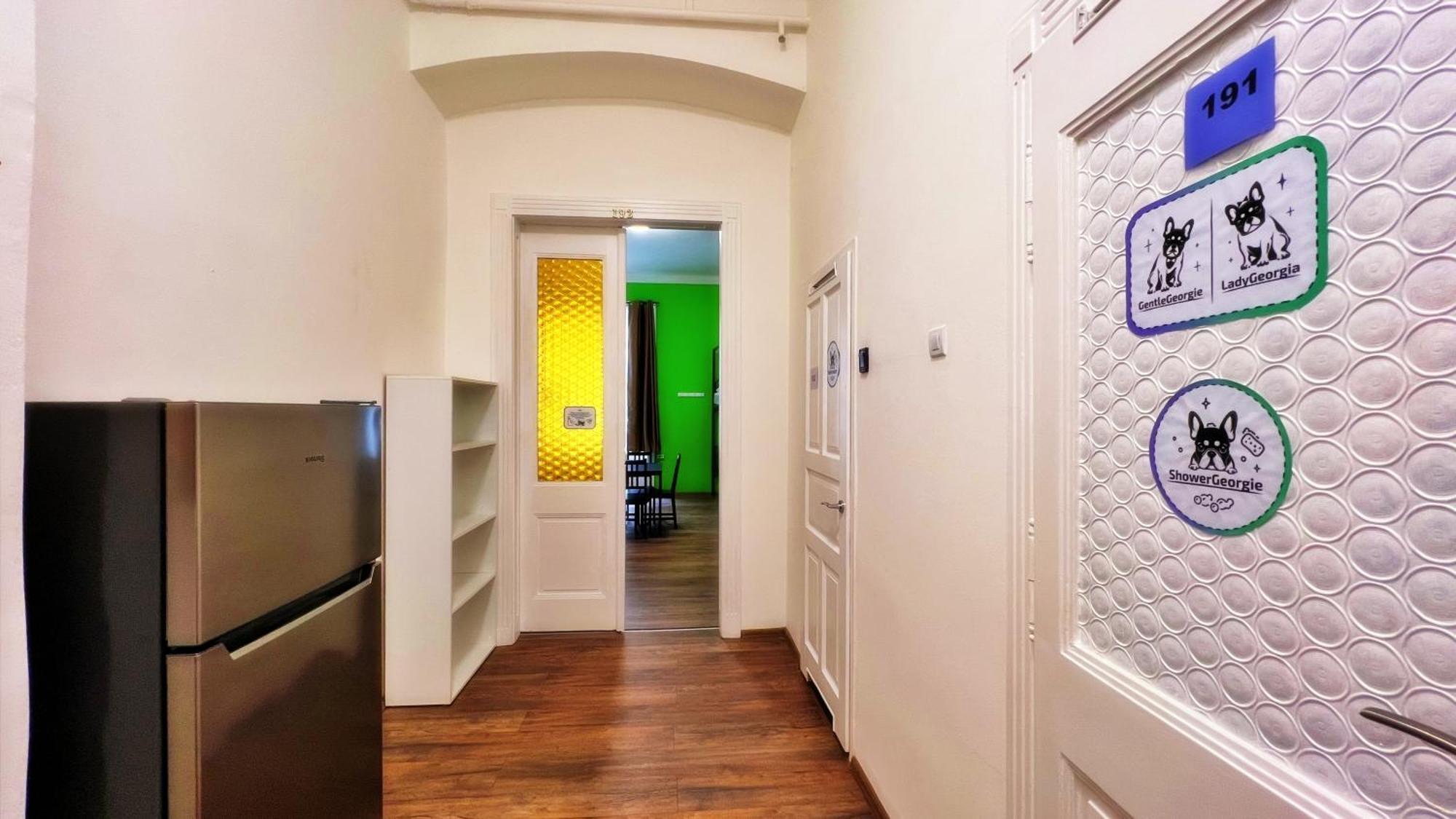 Bebudgetrooms Hostel *
