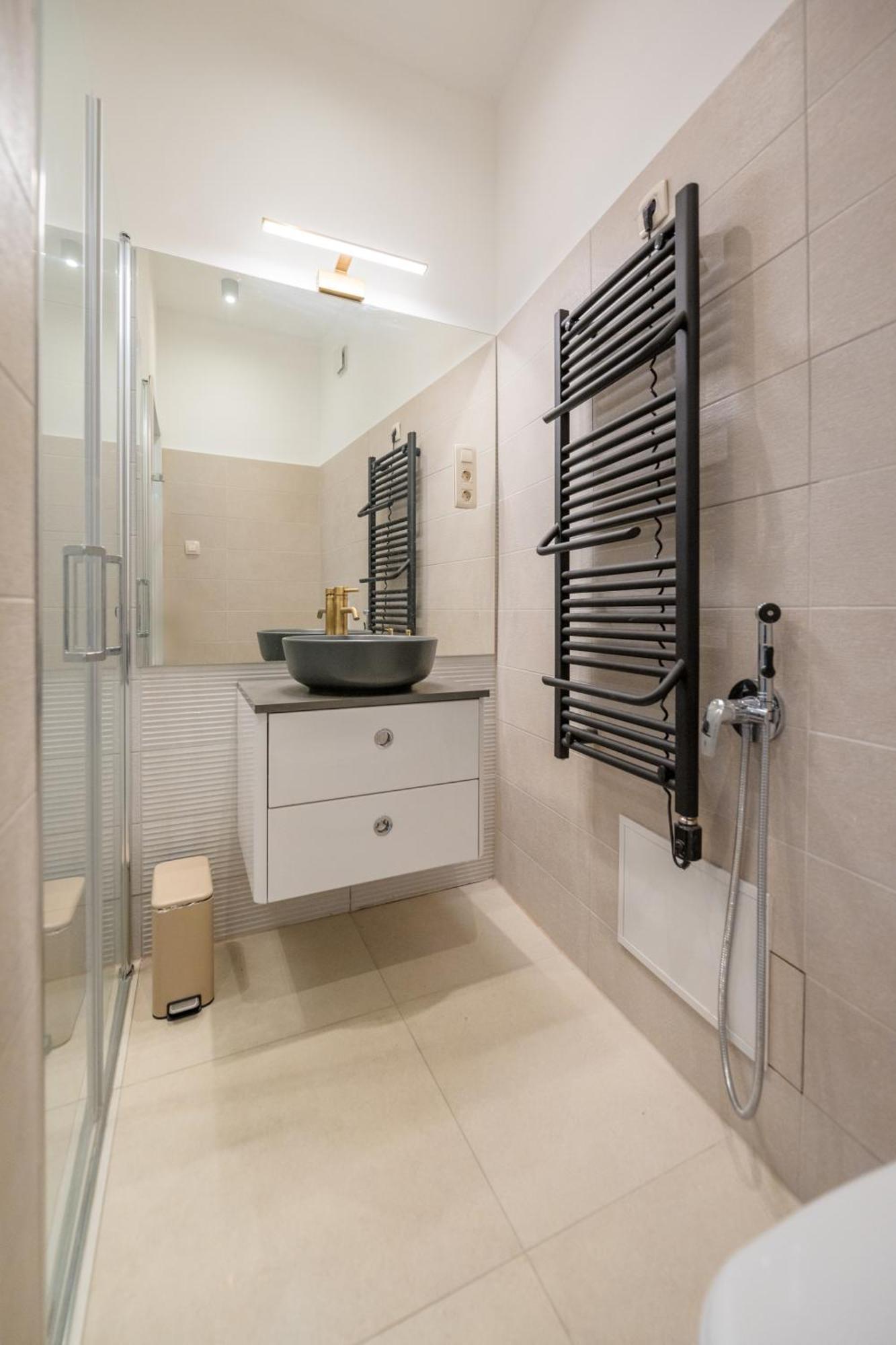 Apartmán Luxury 3 Bedroom, 3 Bathroom Loft With Terrace At Opera Budapešť
