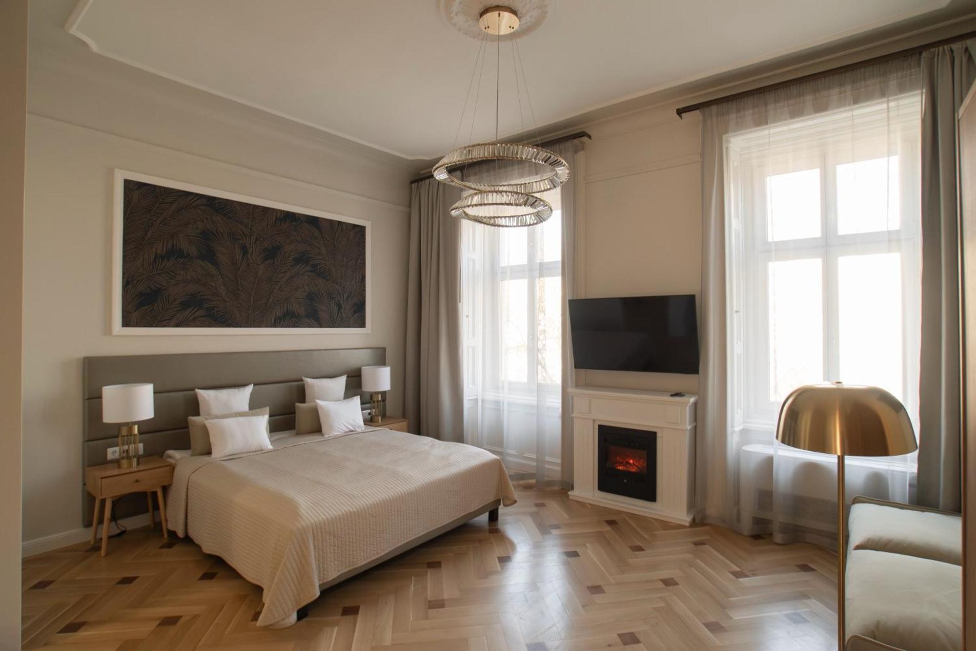 Harmonia Palace * Budapest