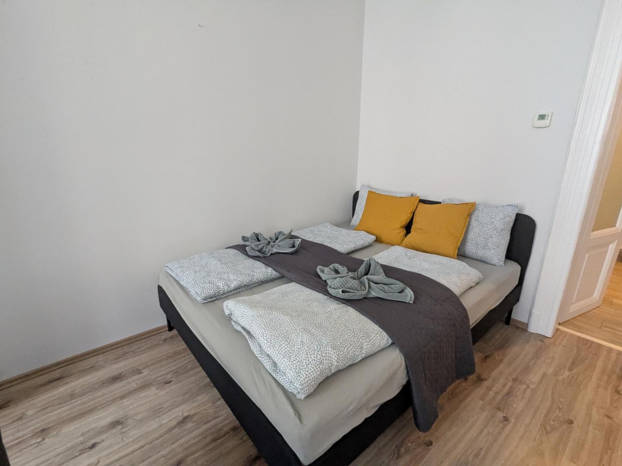 Cosy Castleside *