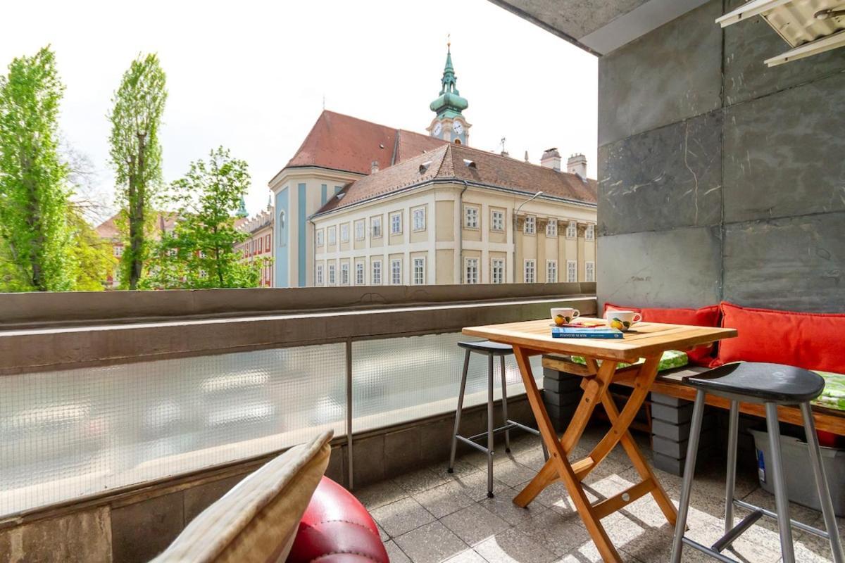 Vintage Parlament View Riverside W Ac By Nw Budapeszt