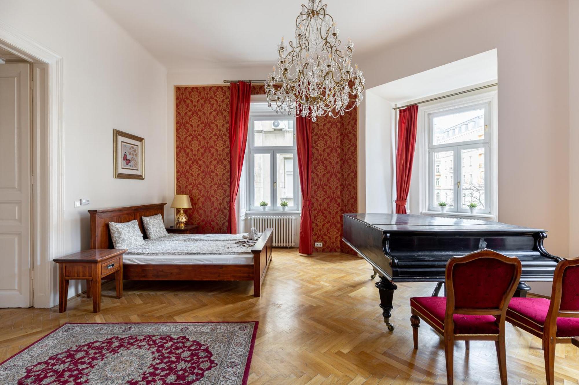 Summit Sanctuary Budapest