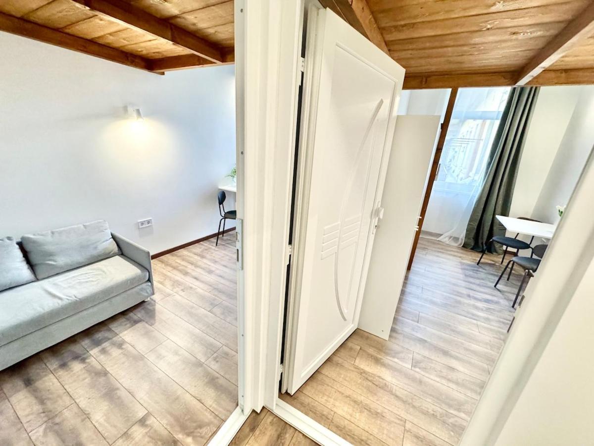 K87 Renovated 6br Lägenhet