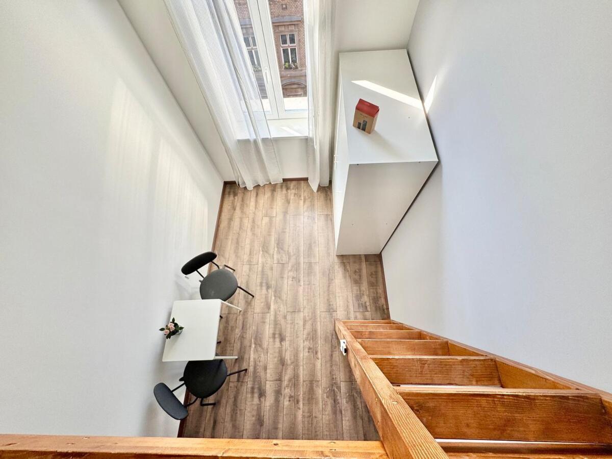 K87 Renovated 6br Lägenhet *